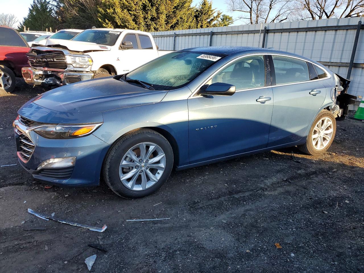 Salvage Chevrolet Malibu Image