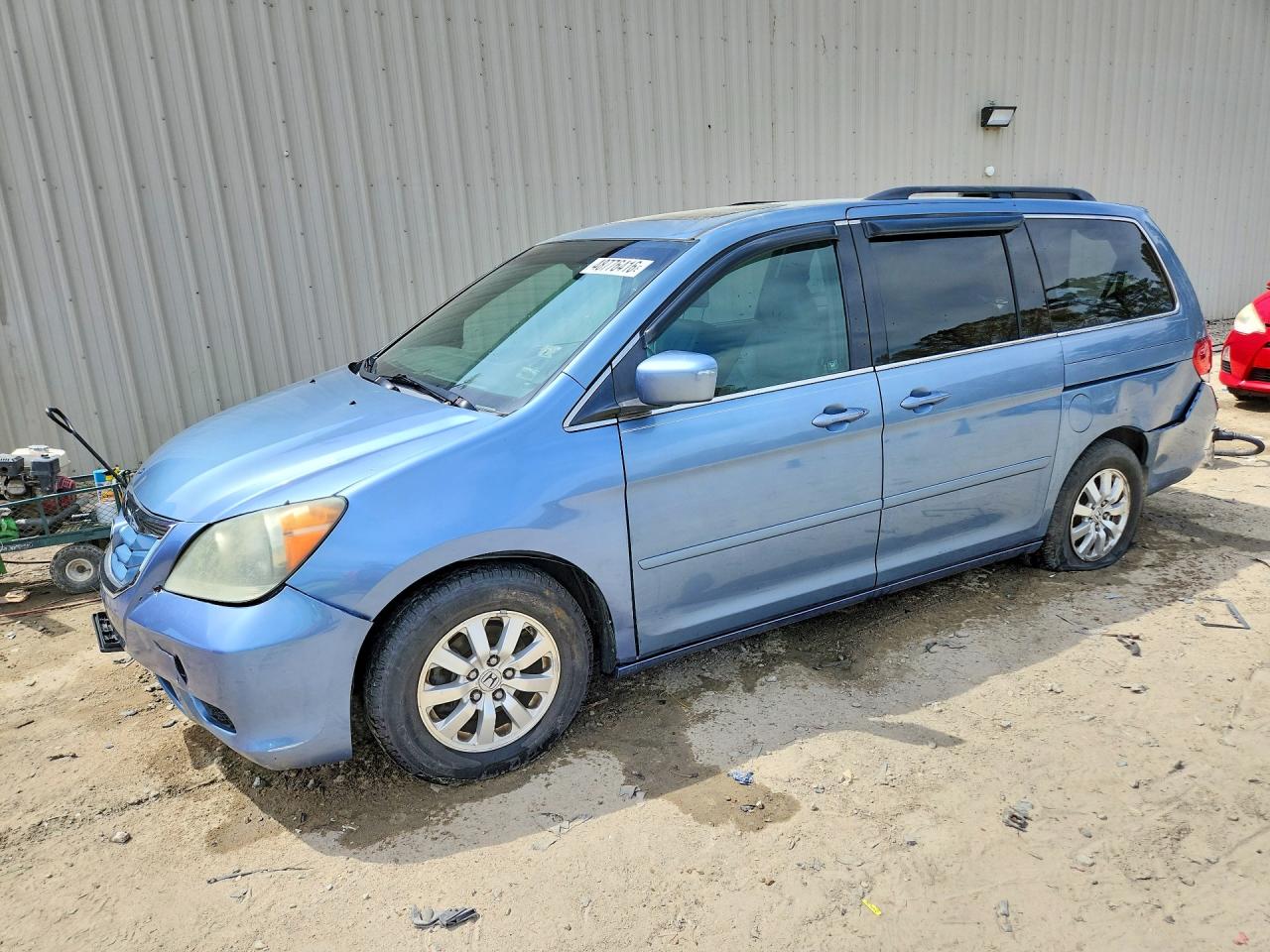 Salvage Honda Odyssey Image