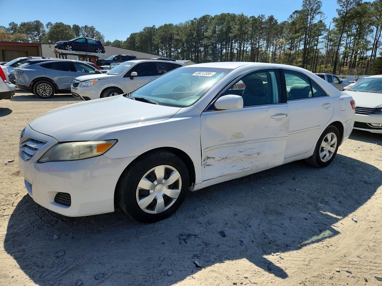 Salvage Toyota Camry Image