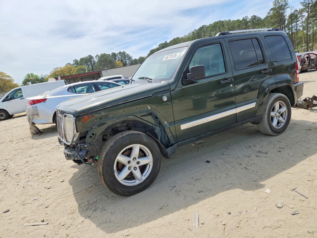 Salvage Jeep Liberty Image