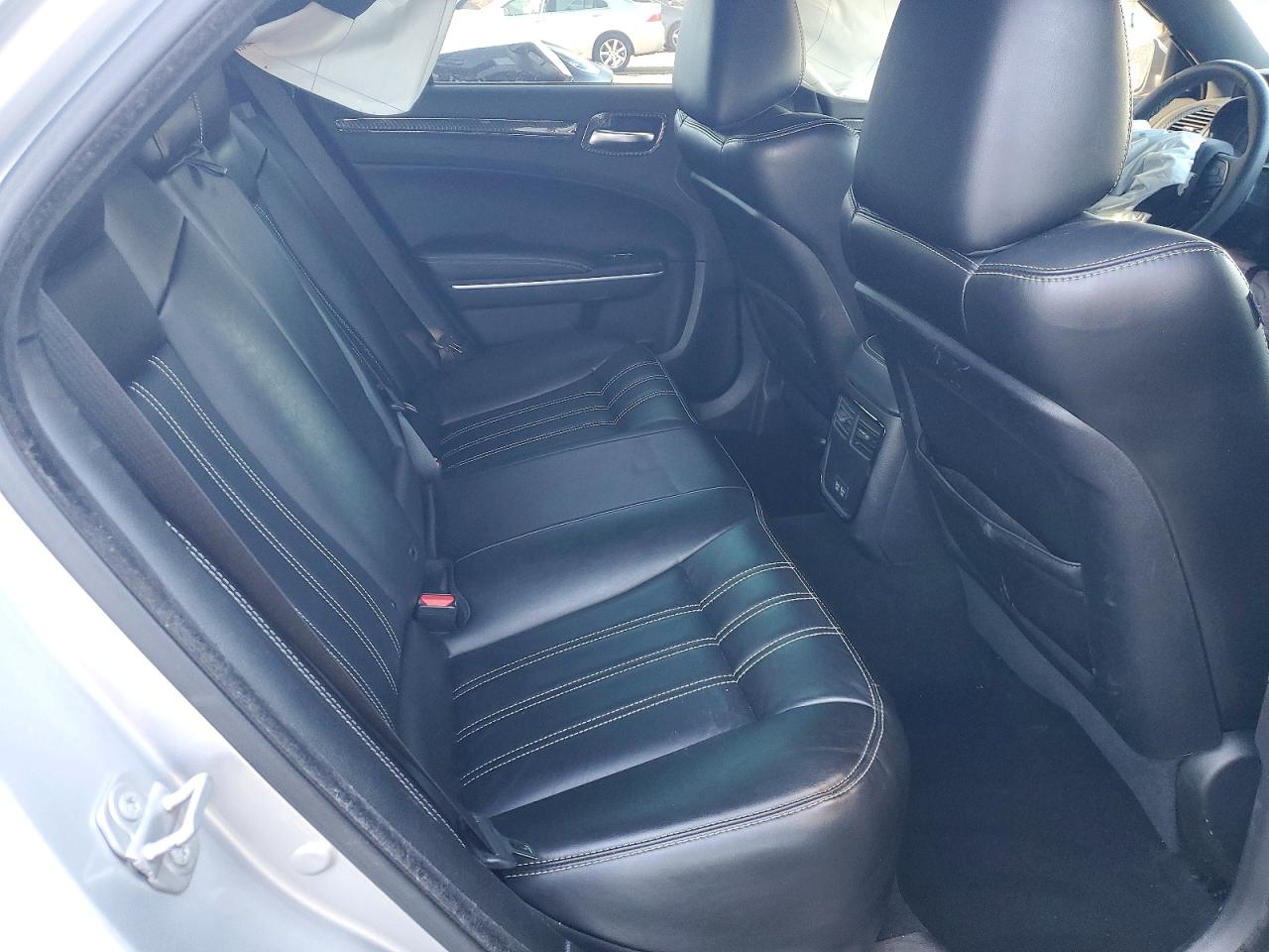 Chrysler 300 S