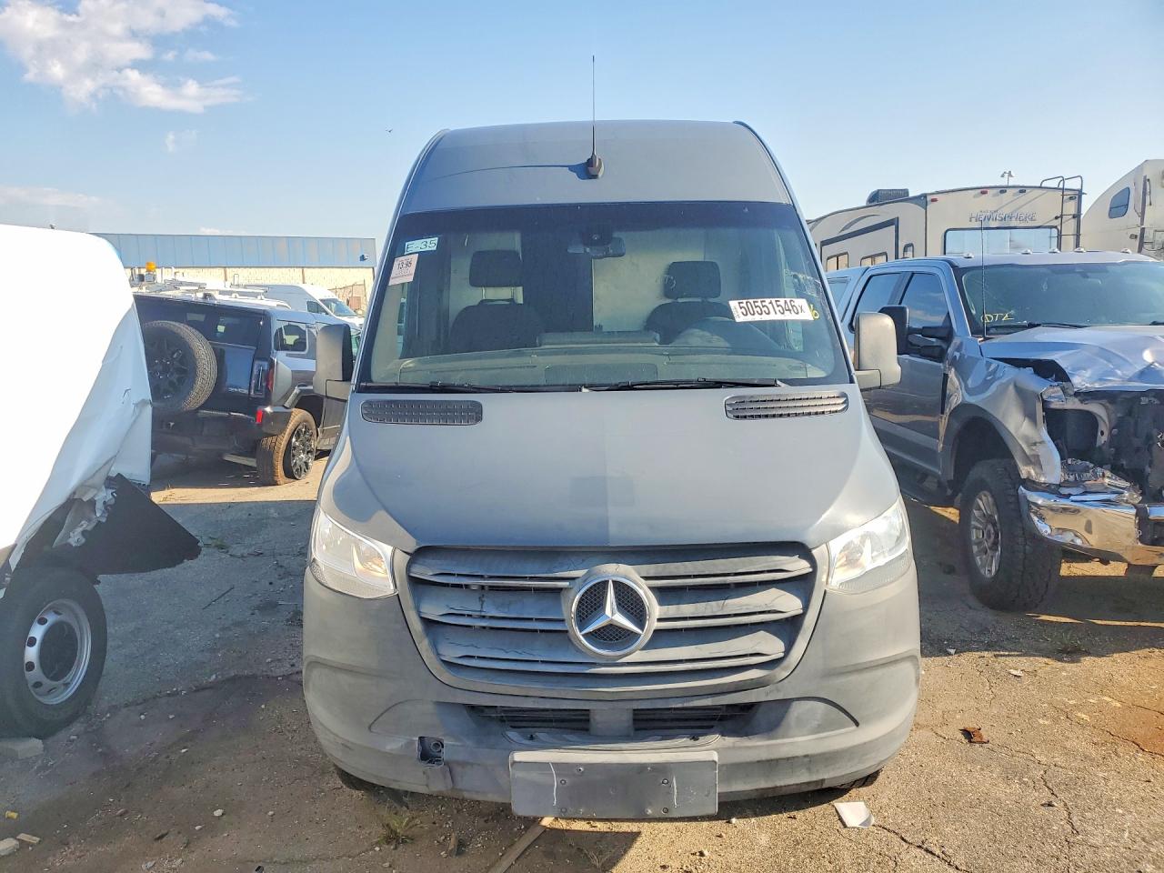 Mercedes-Benz Sprinter 2500