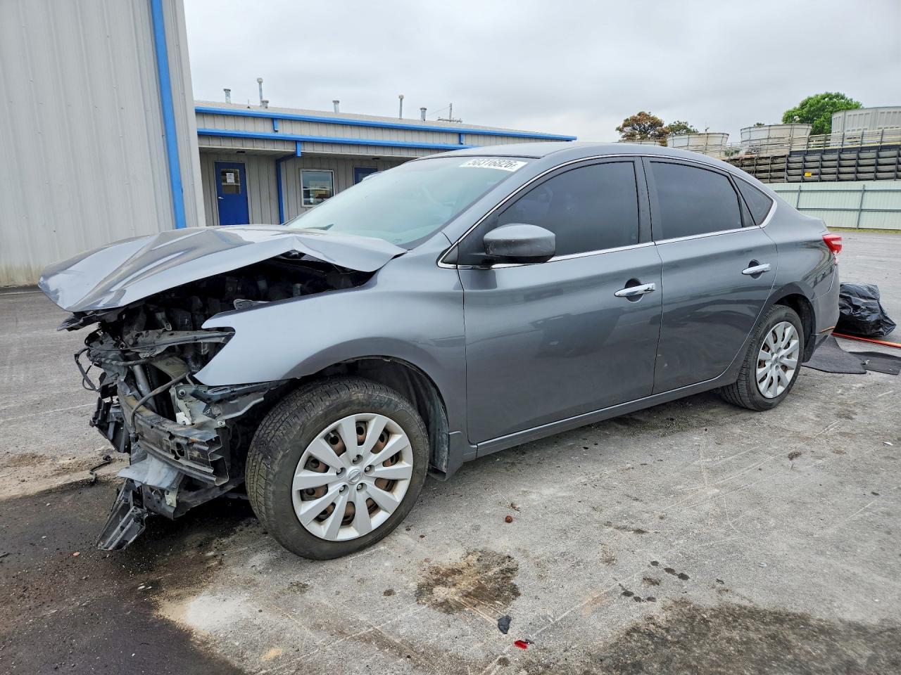 Salvage Nissan Sentra Image