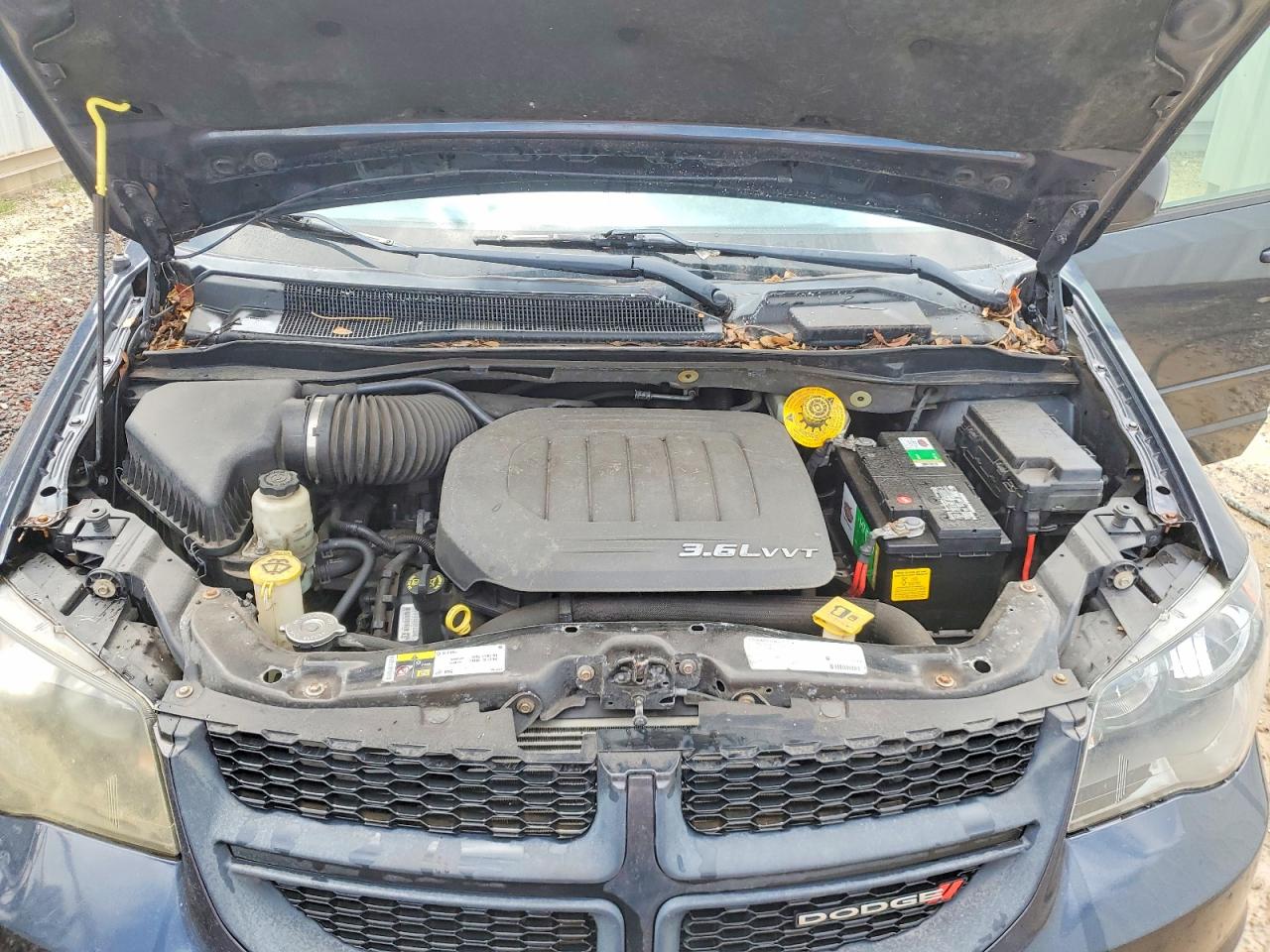 Dodge Caravan Sxt