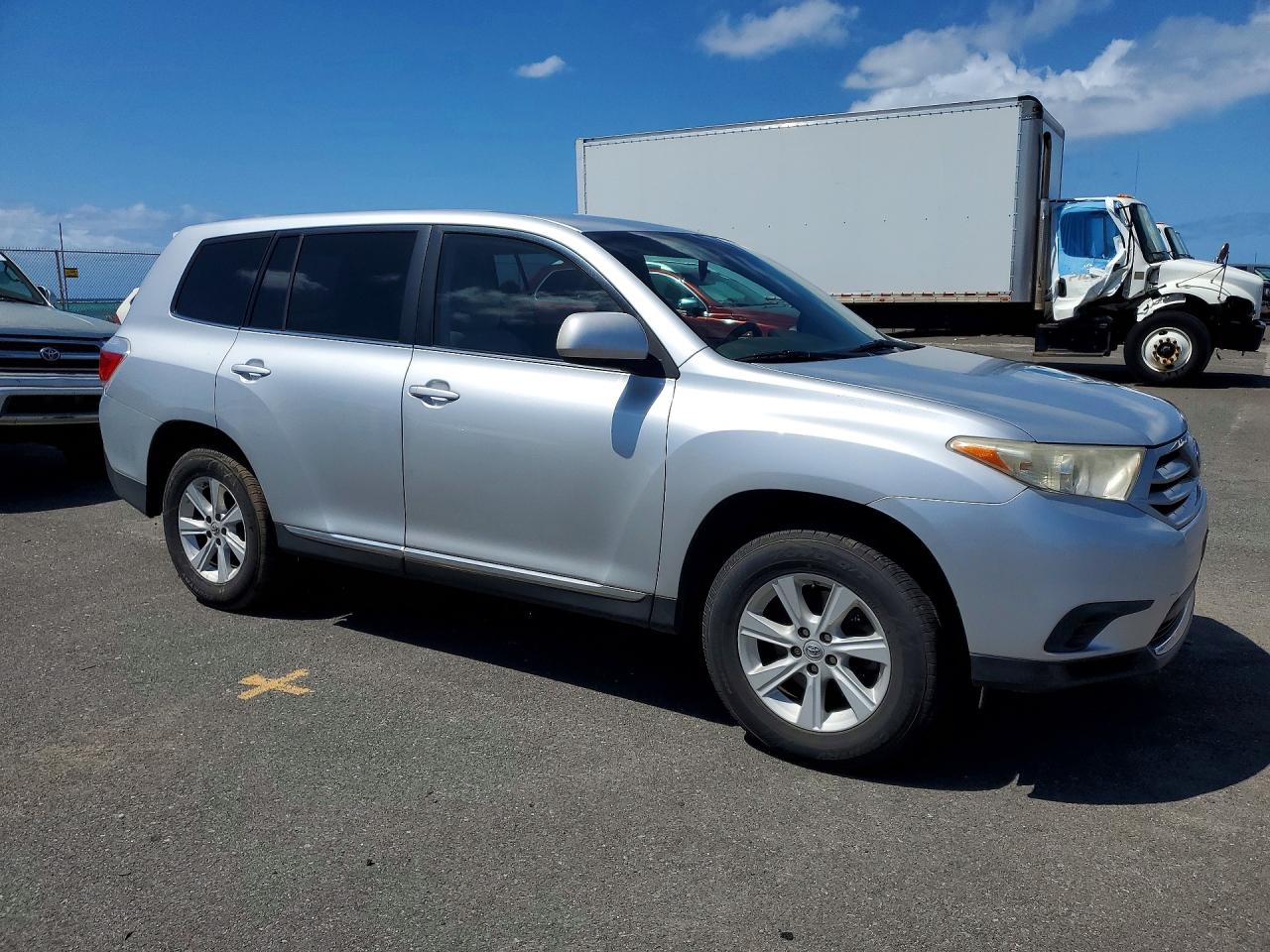 Toyota Highlander Base