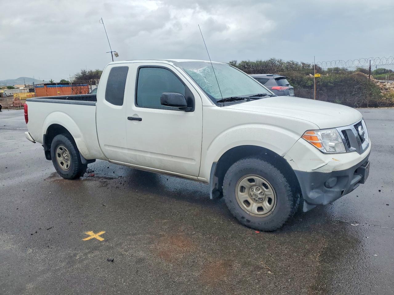 Nissan Frontier S