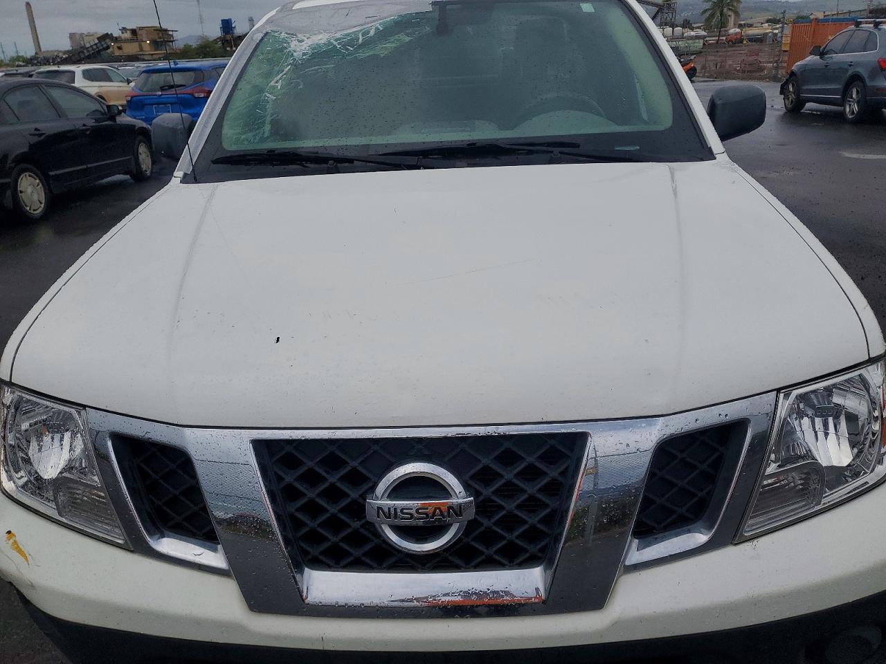 Nissan Frontier S