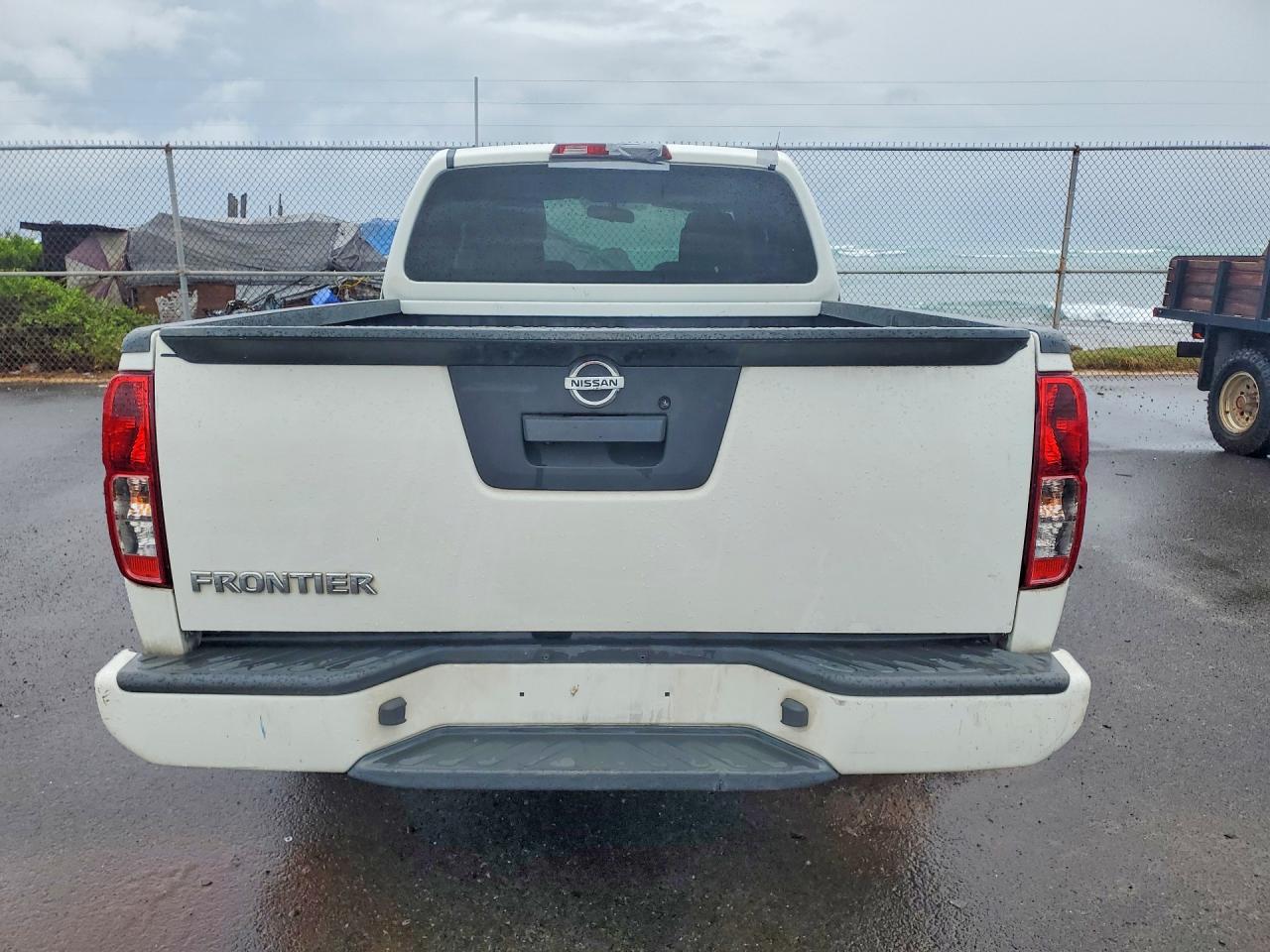 Nissan Frontier S