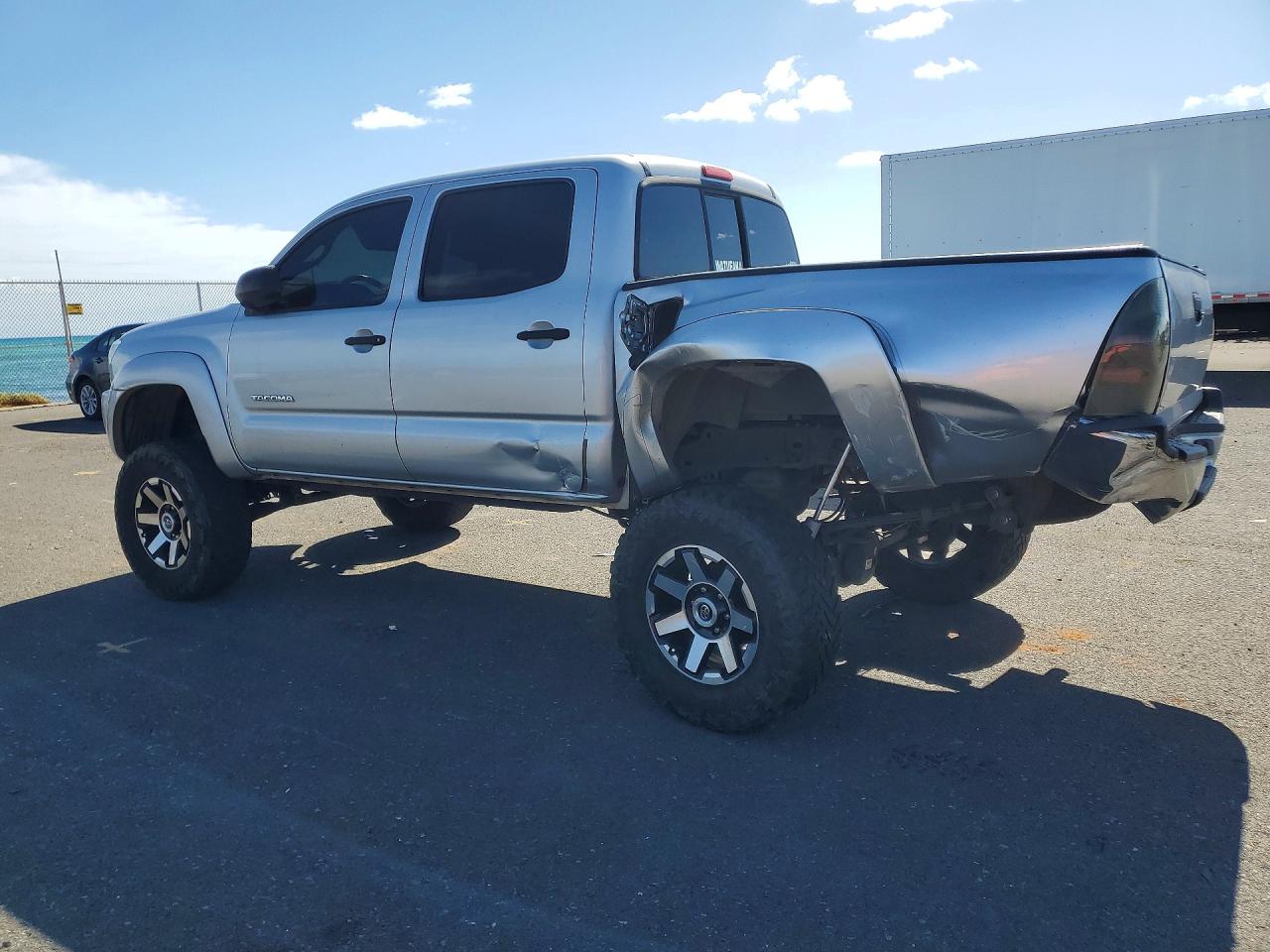 Toyota Tacoma Prerunner V6
