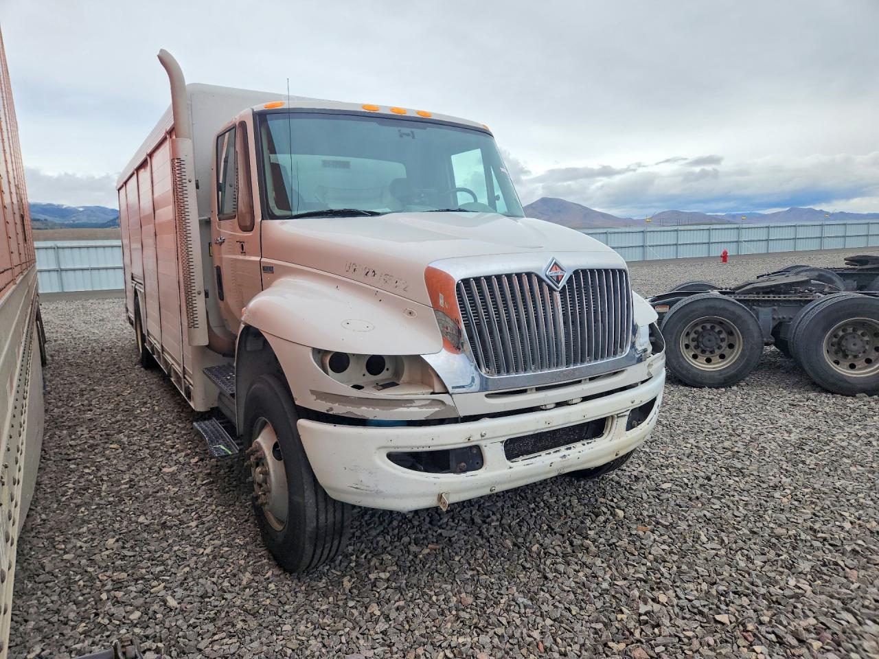 International 4000 Serie 4300