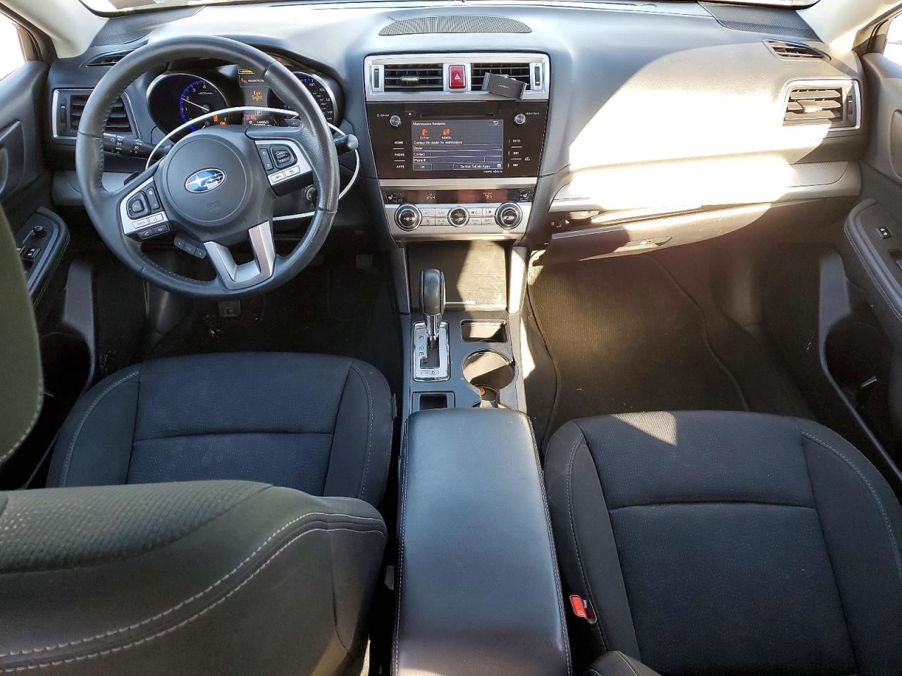 Subaru Legacy 2.5i Premium