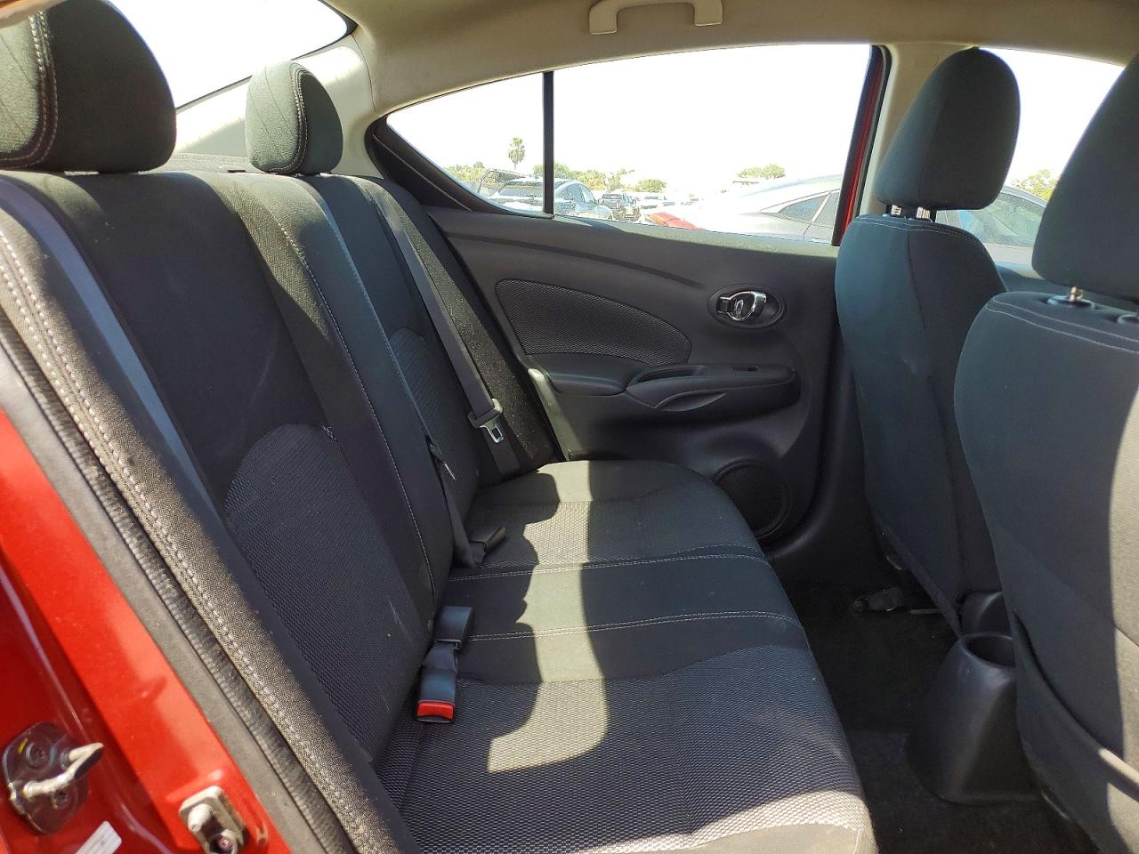 Nissan Versa 1.6 Sv