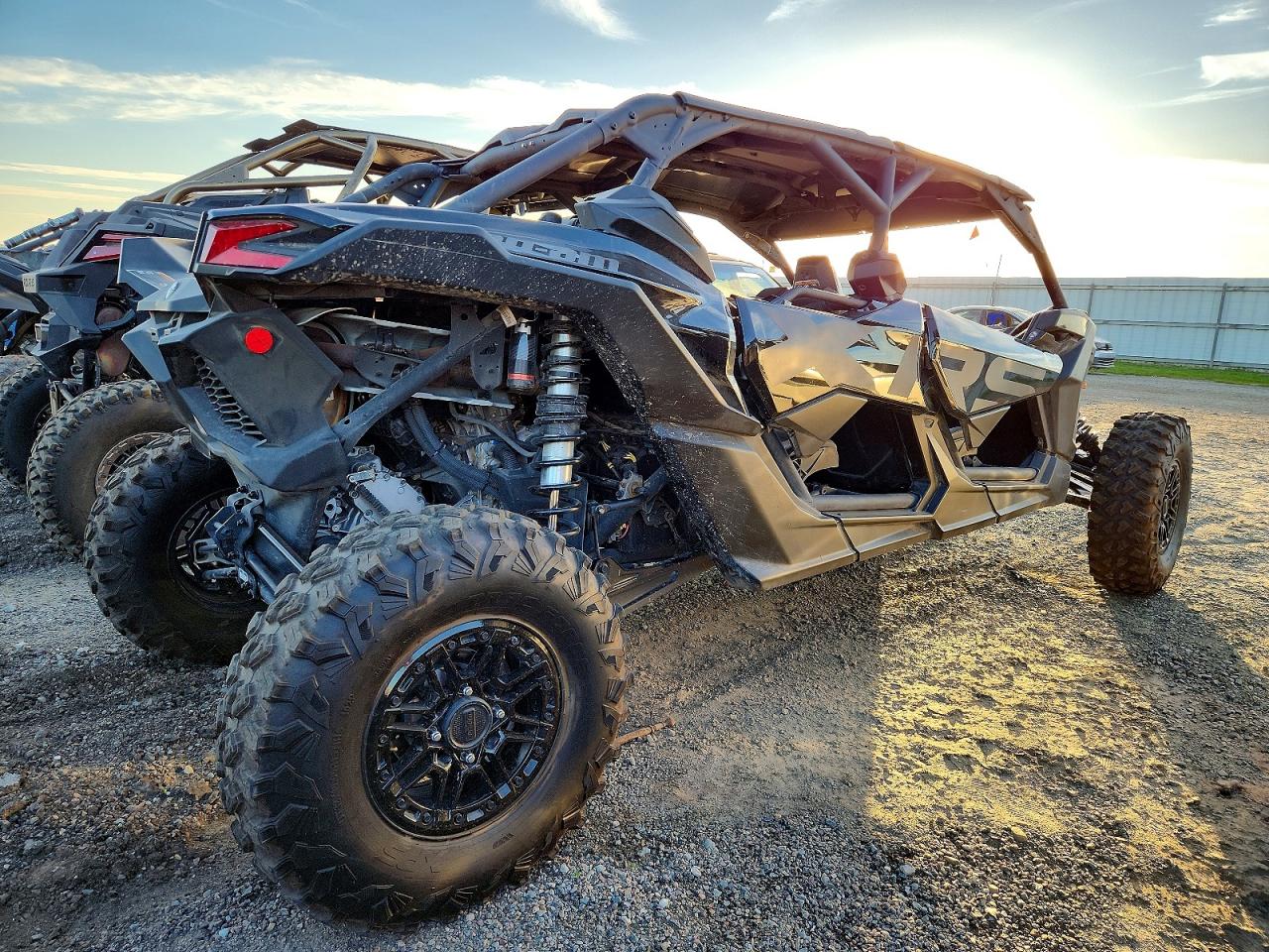 Can-Am Maverick X