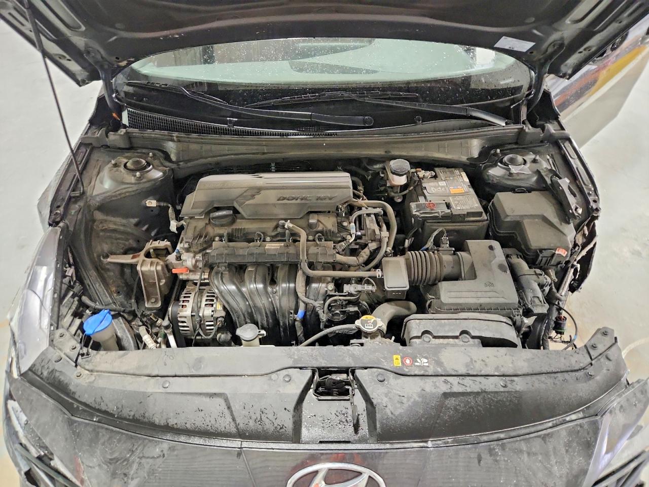 Hyundai ELANTRA Sel
