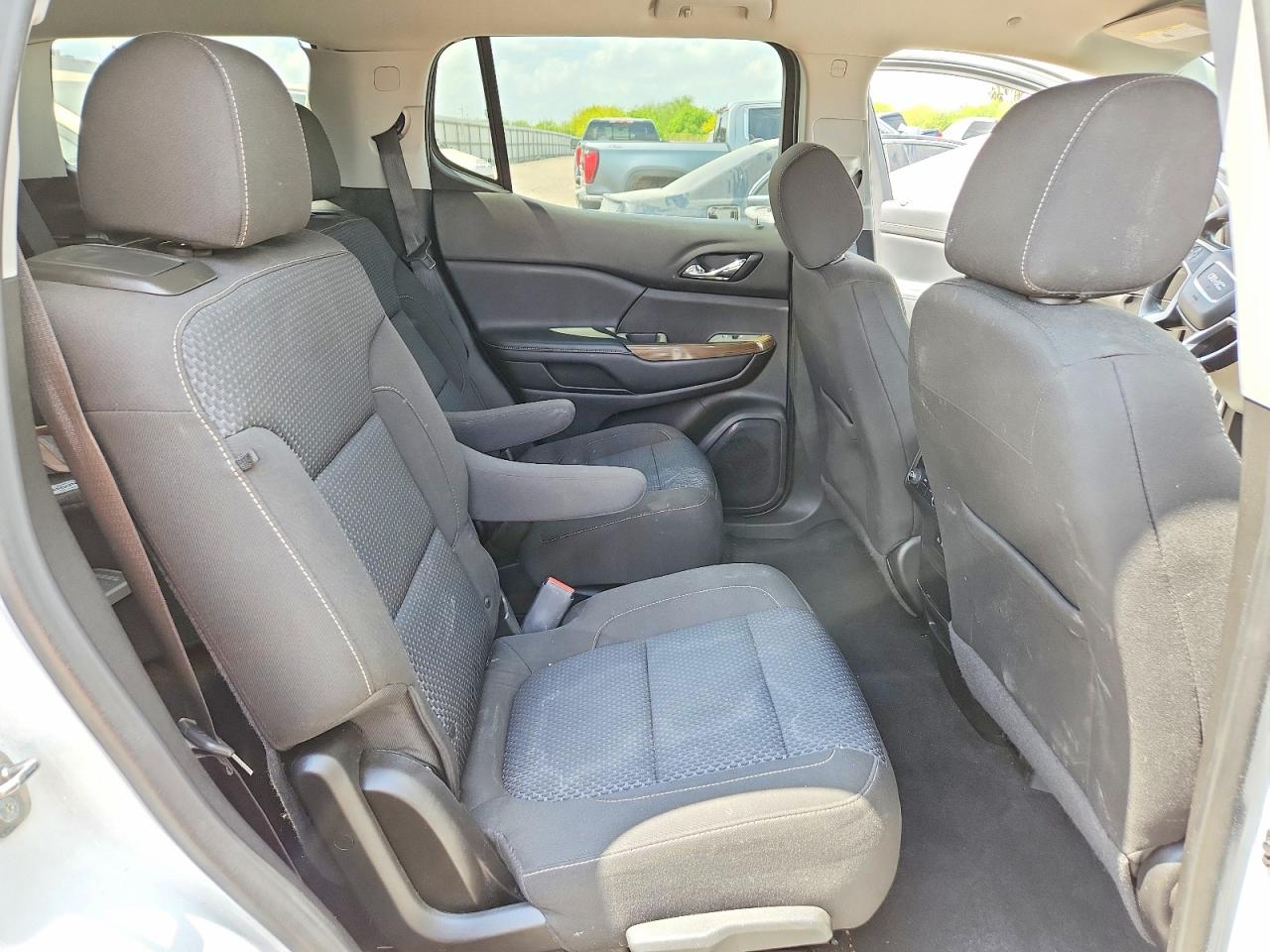 GMC Acadia Sle