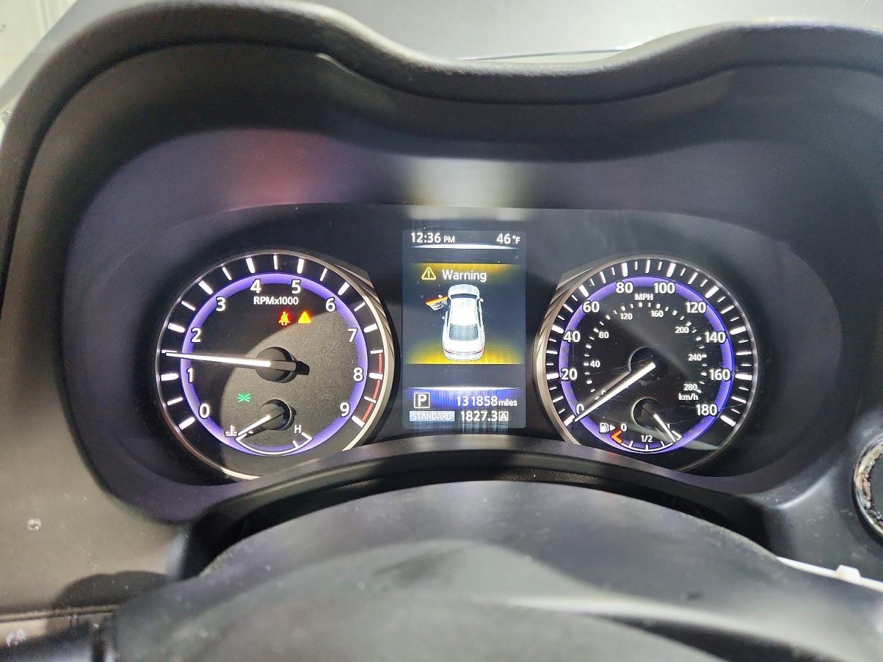 INFINITI Q50 Premium