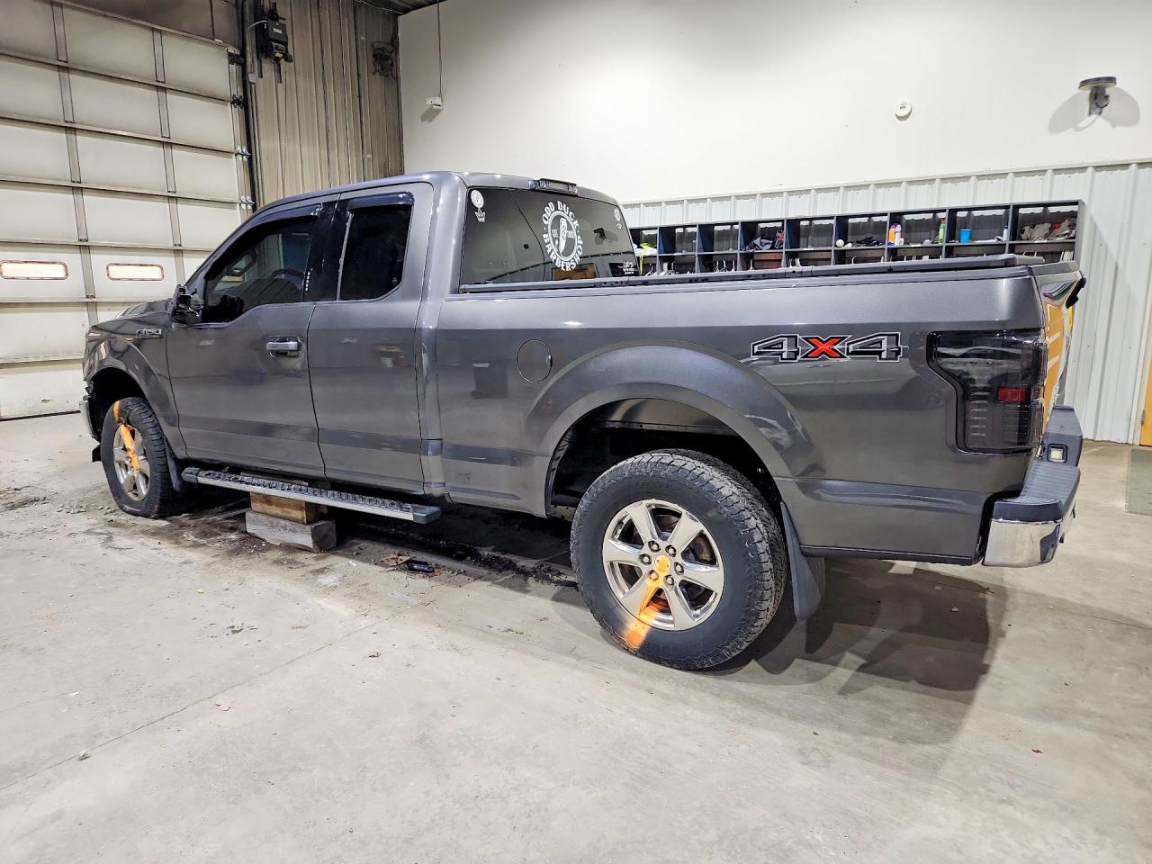 Ford F-150 Super Cab