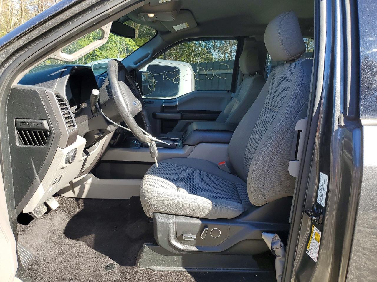 Ford F-150 Super Cab
