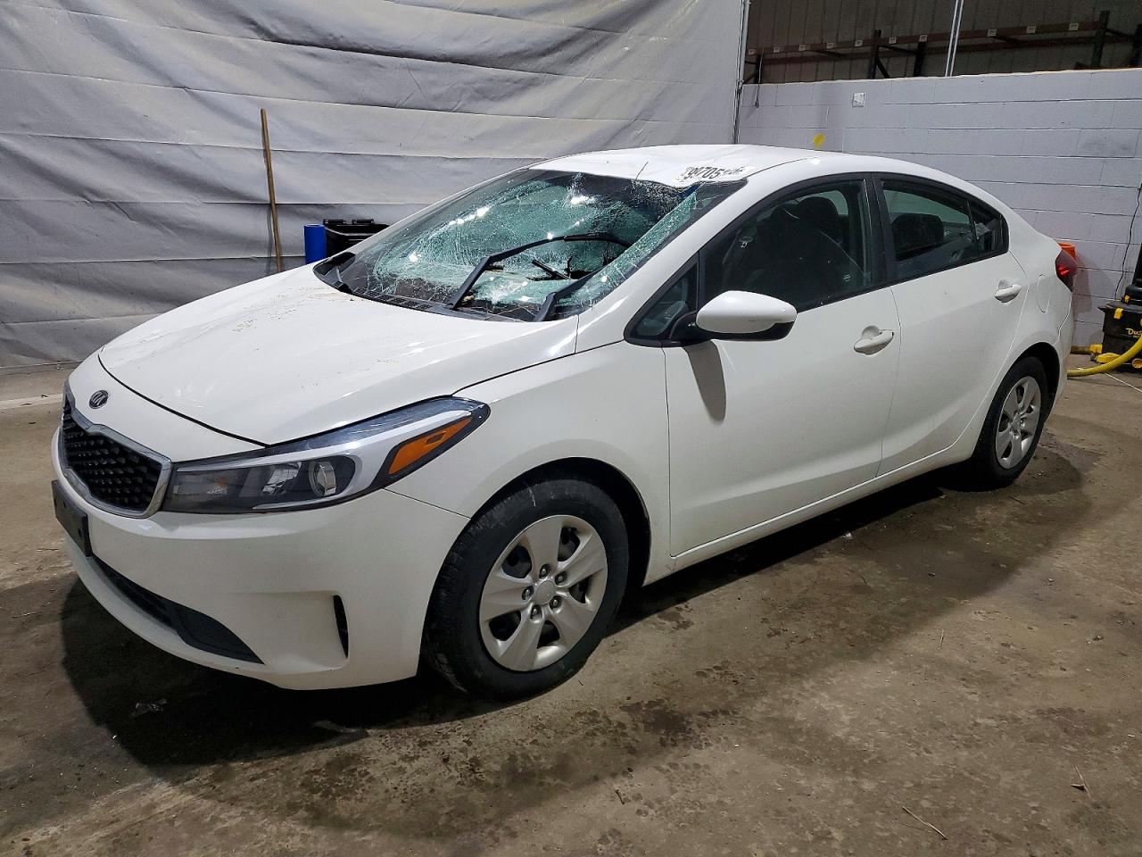Salvage Kia Forte Image