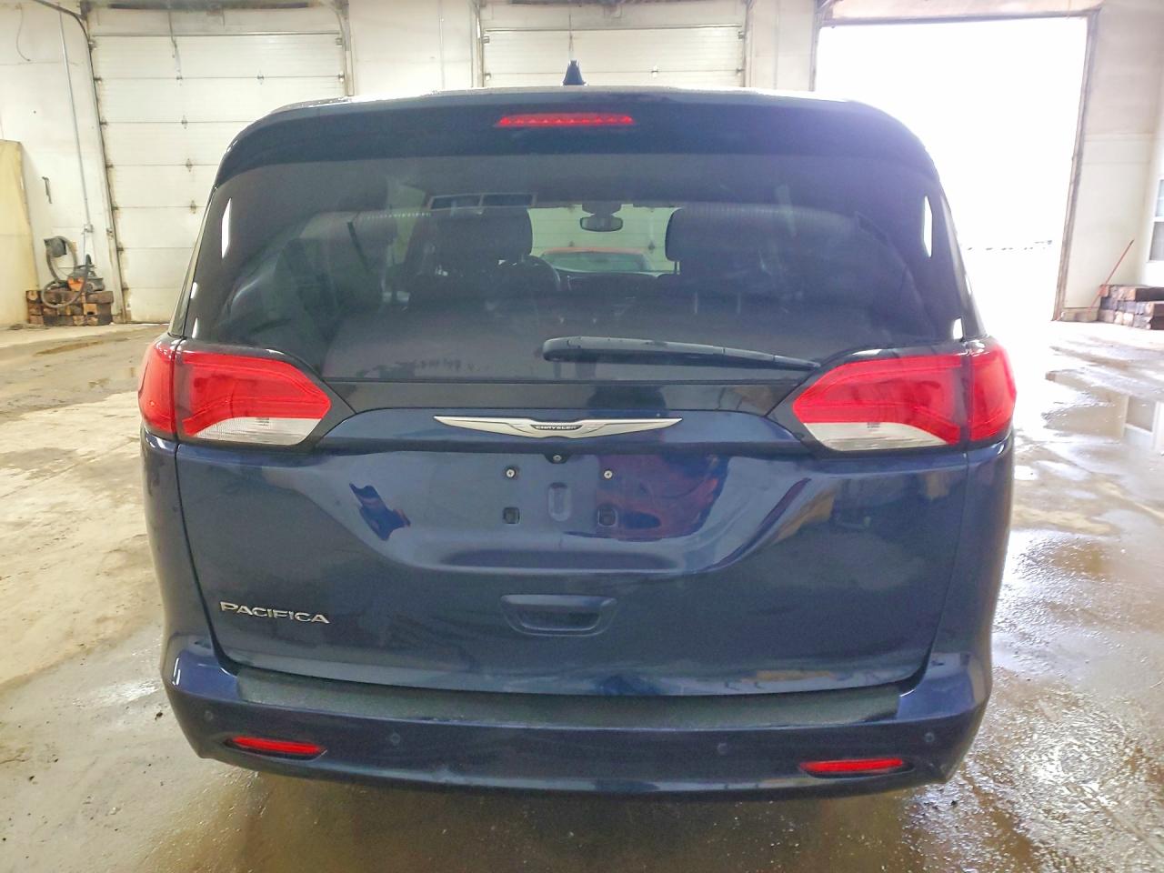 Chrysler Pacifica Touring