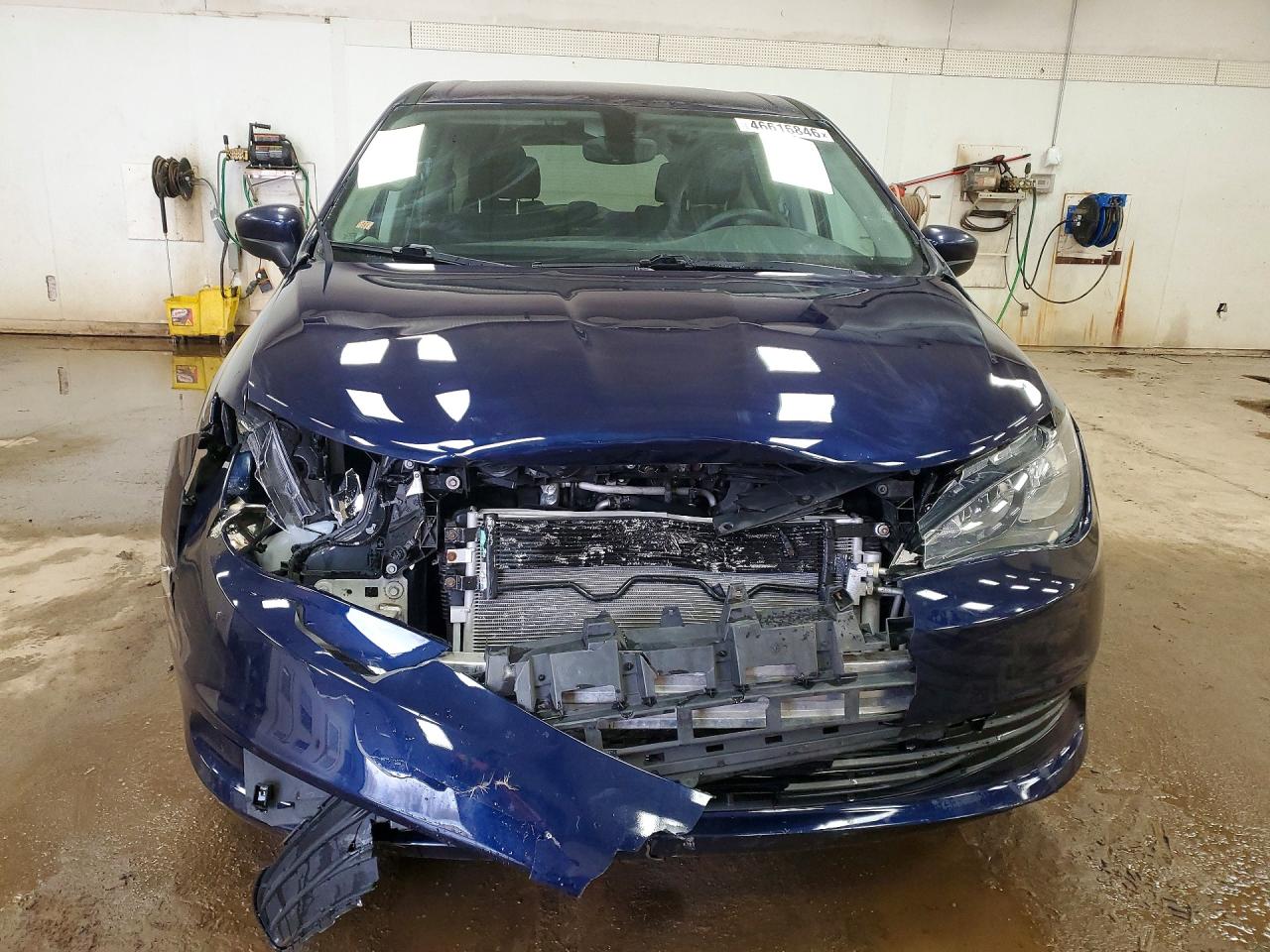 Chrysler Pacifica Touring