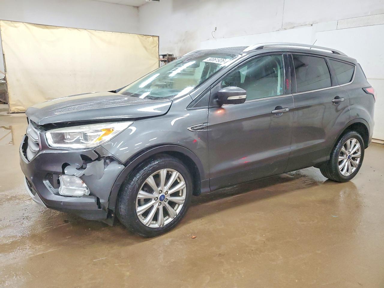 Salvage Ford Escape Image