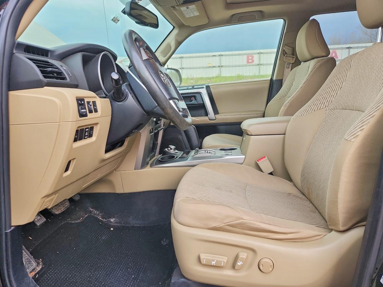 Toyota 4Runner Sr5