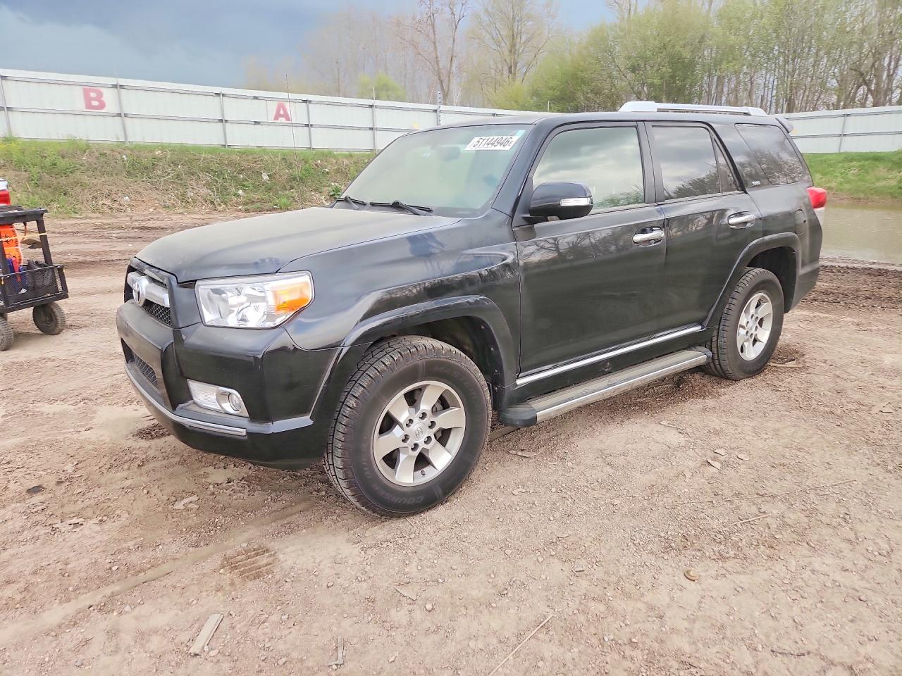 Salvage Toyota 4Runner Image