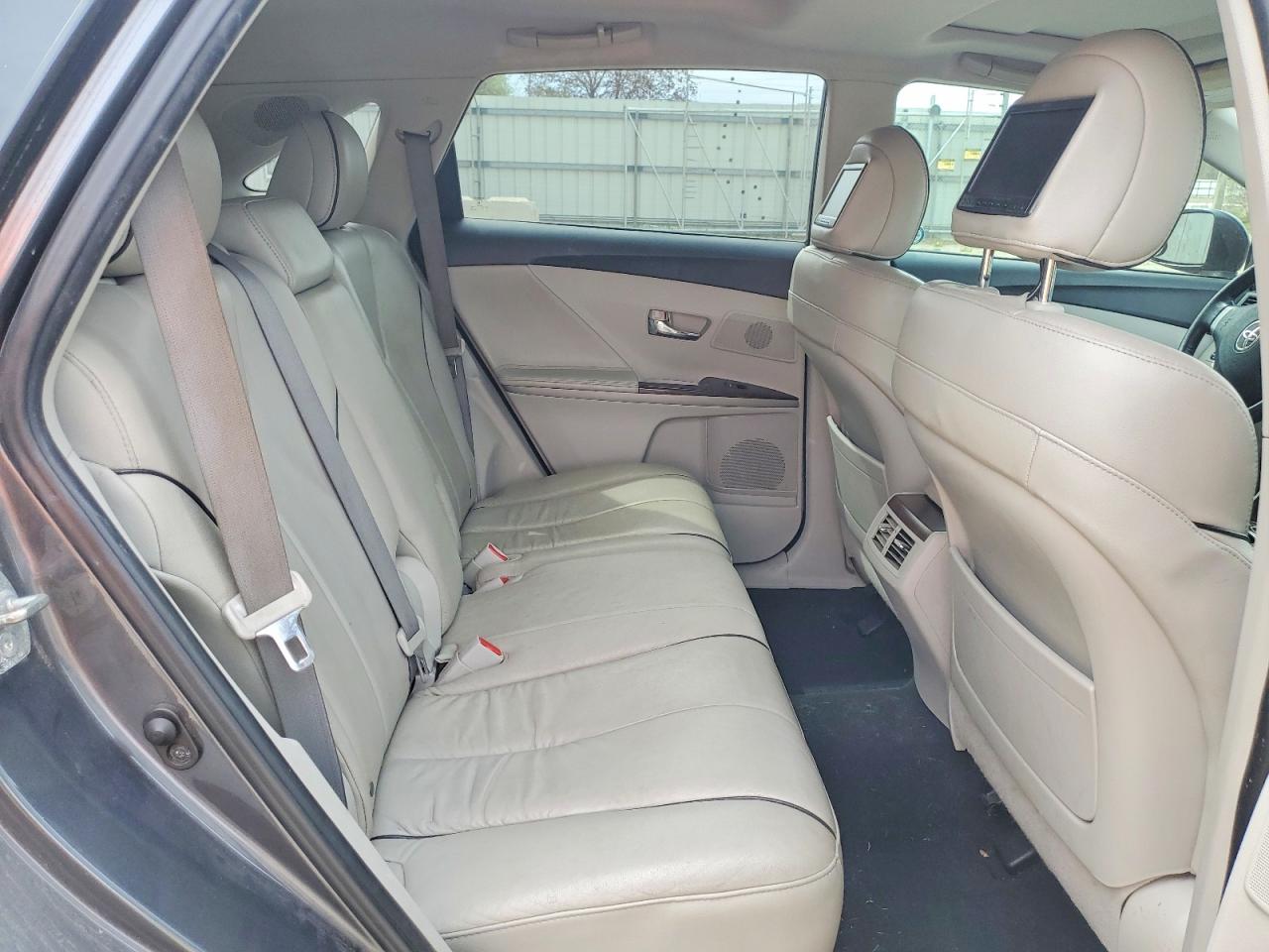 Toyota Venza Awd V6