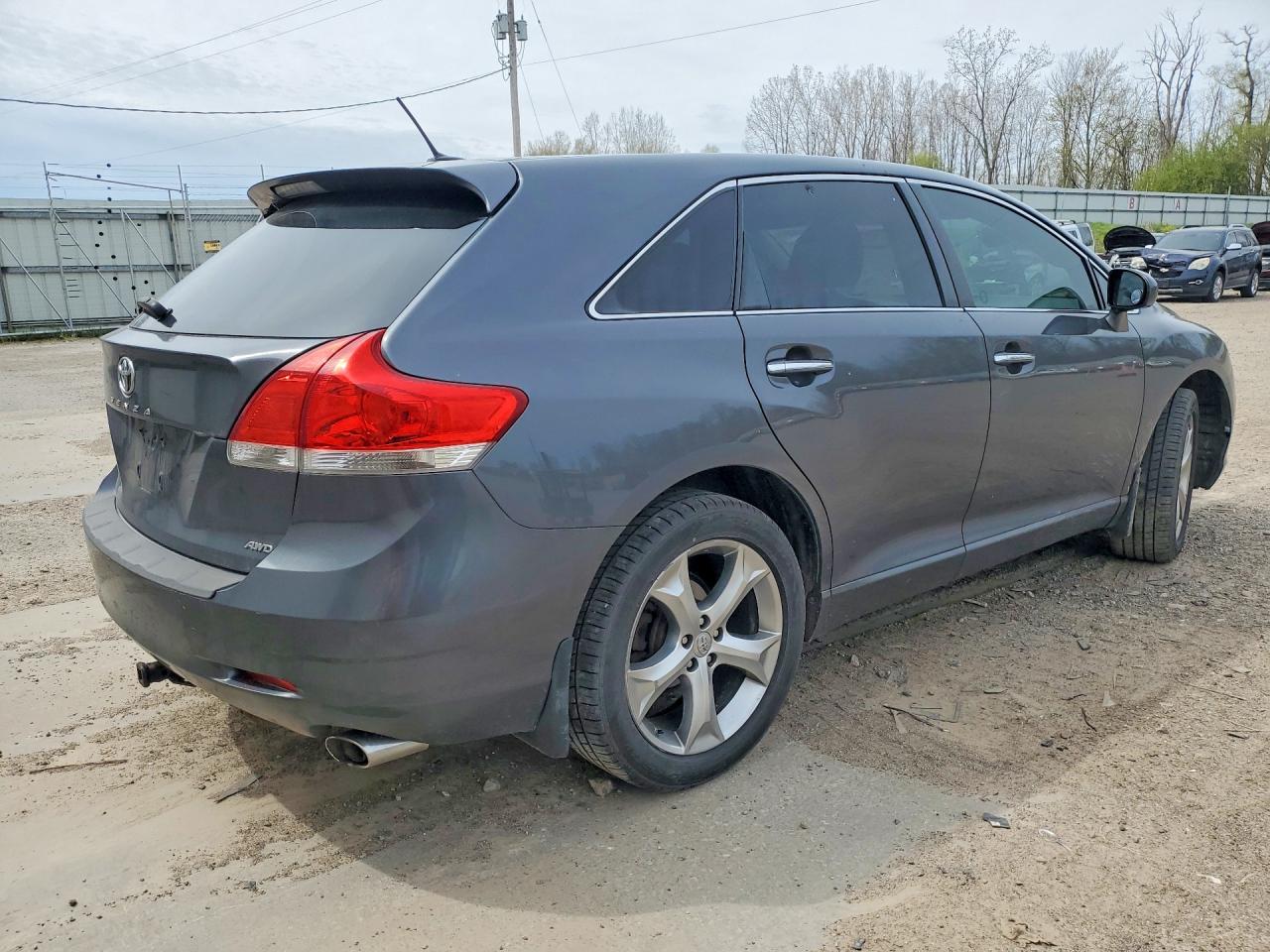 Toyota Venza Awd V6