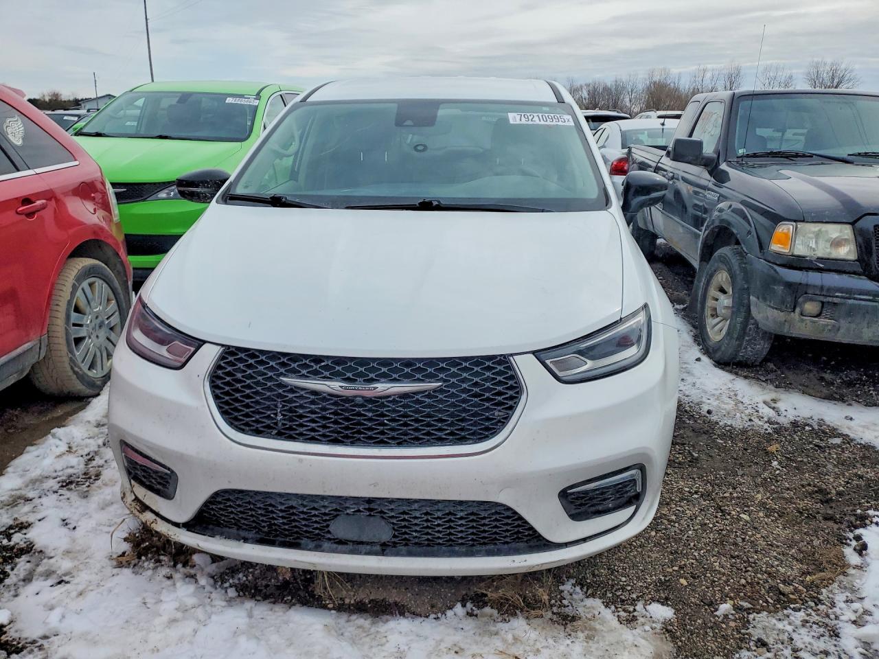 Chrysler Pacifica Touring L
