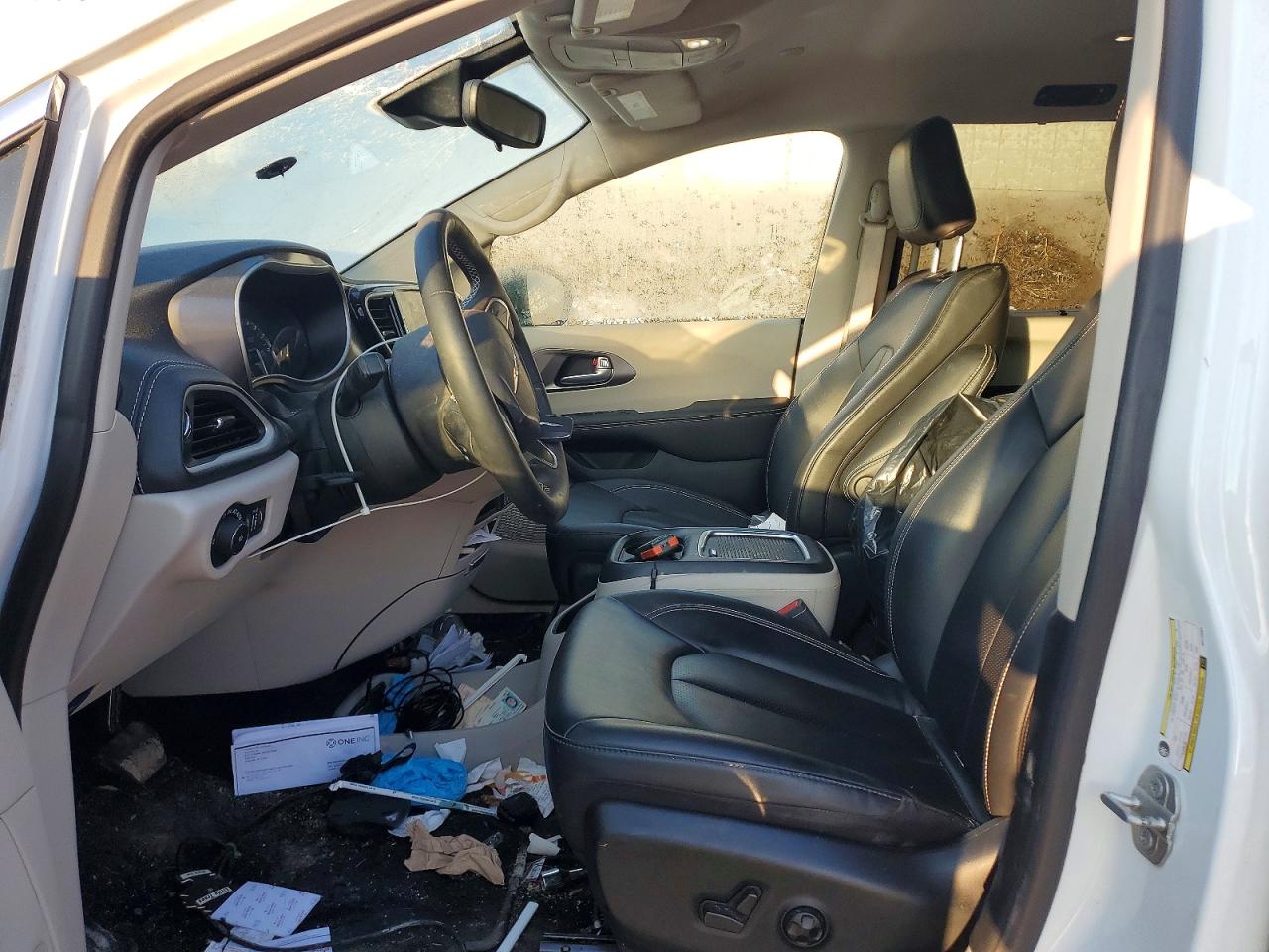 Chrysler Pacifica Touring L