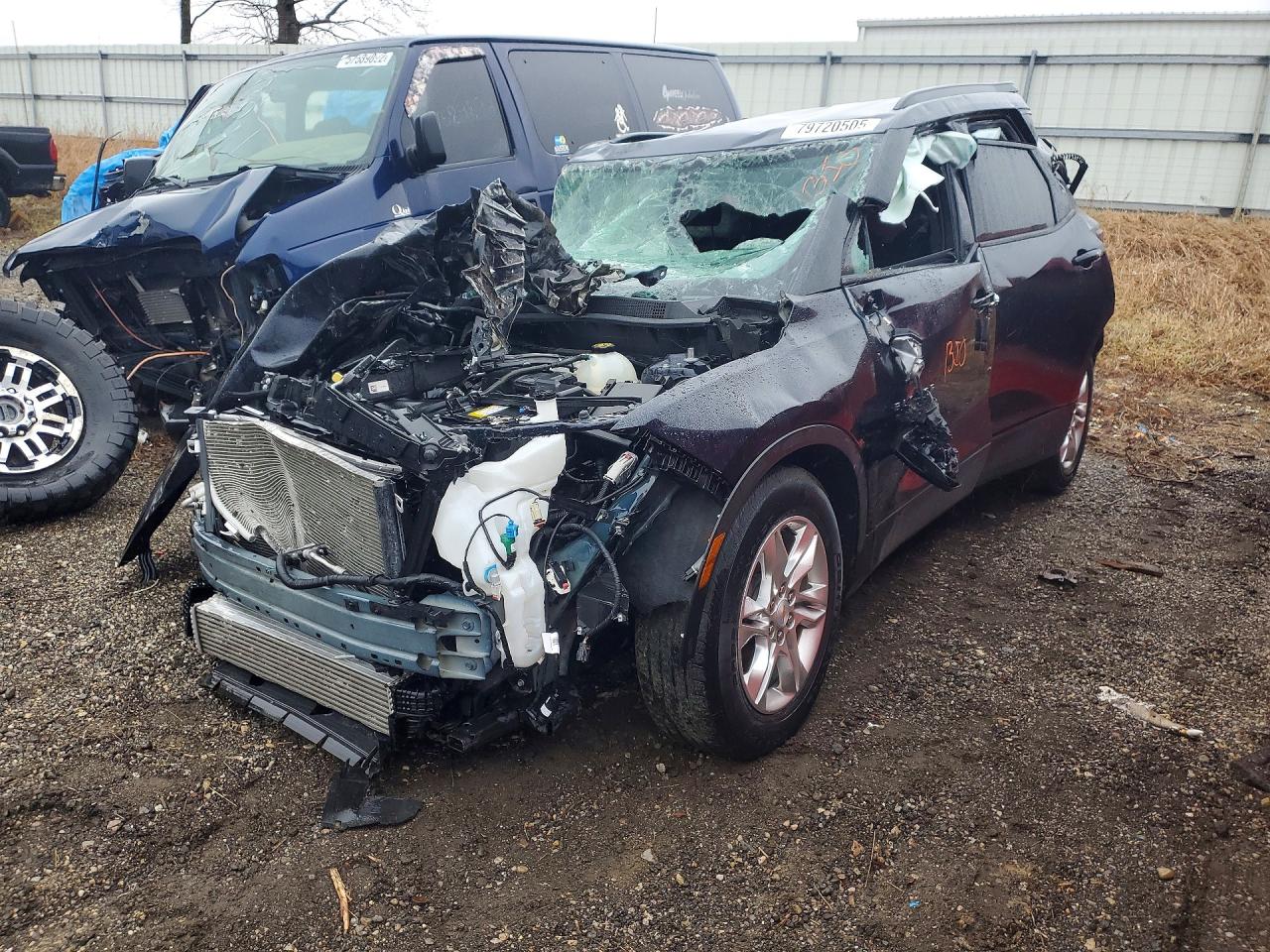 Salvage Chevrolet Blazer Image