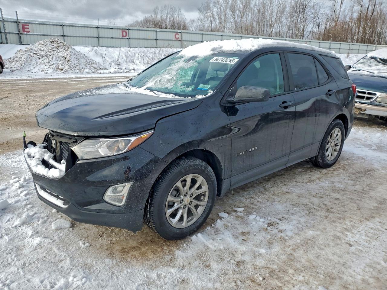 Salvage Chevrolet Equinox Image