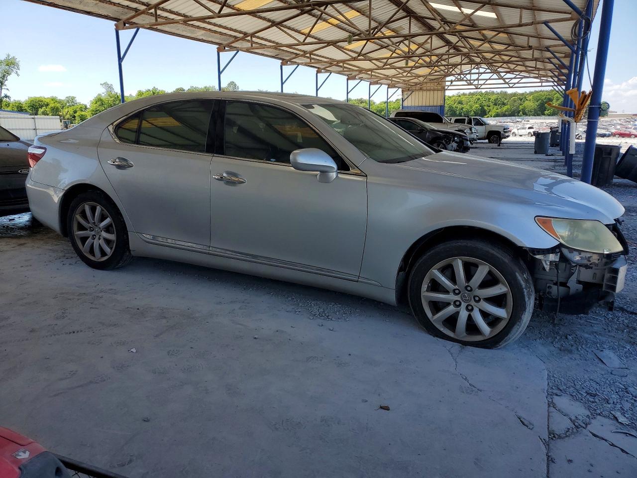 Lexus LS 460