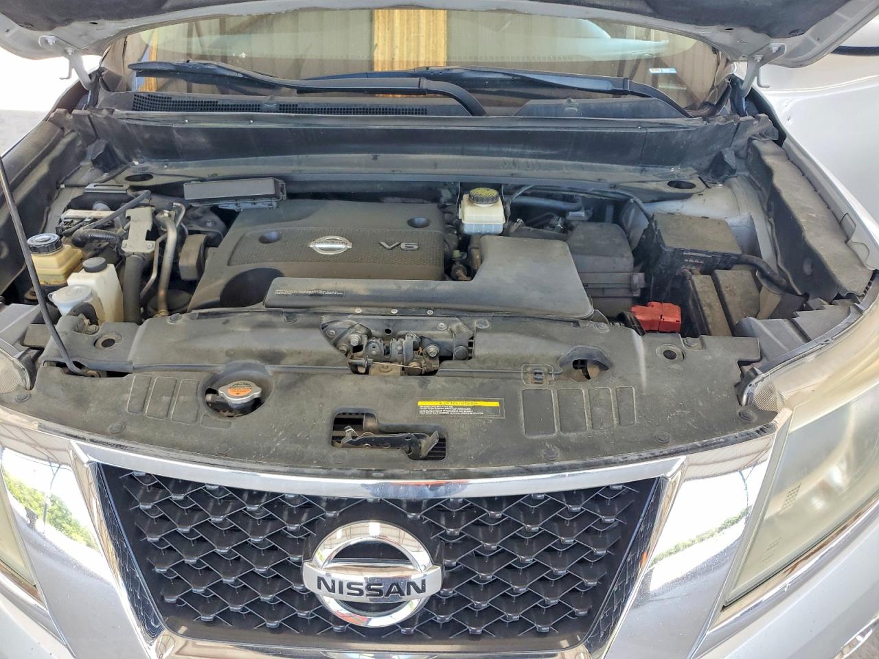 Nissan Pathfinder S
