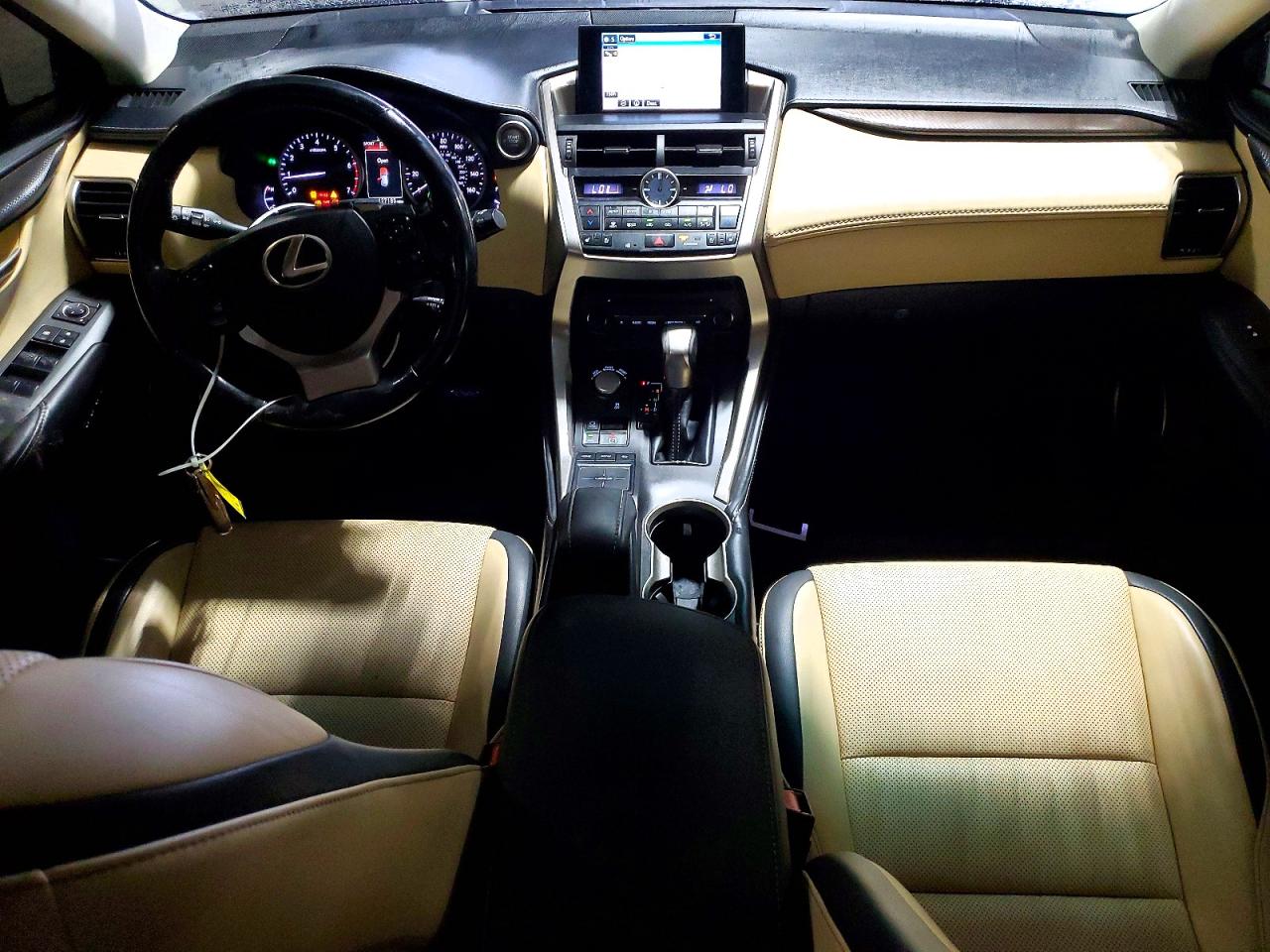 Lexus NX 200t
