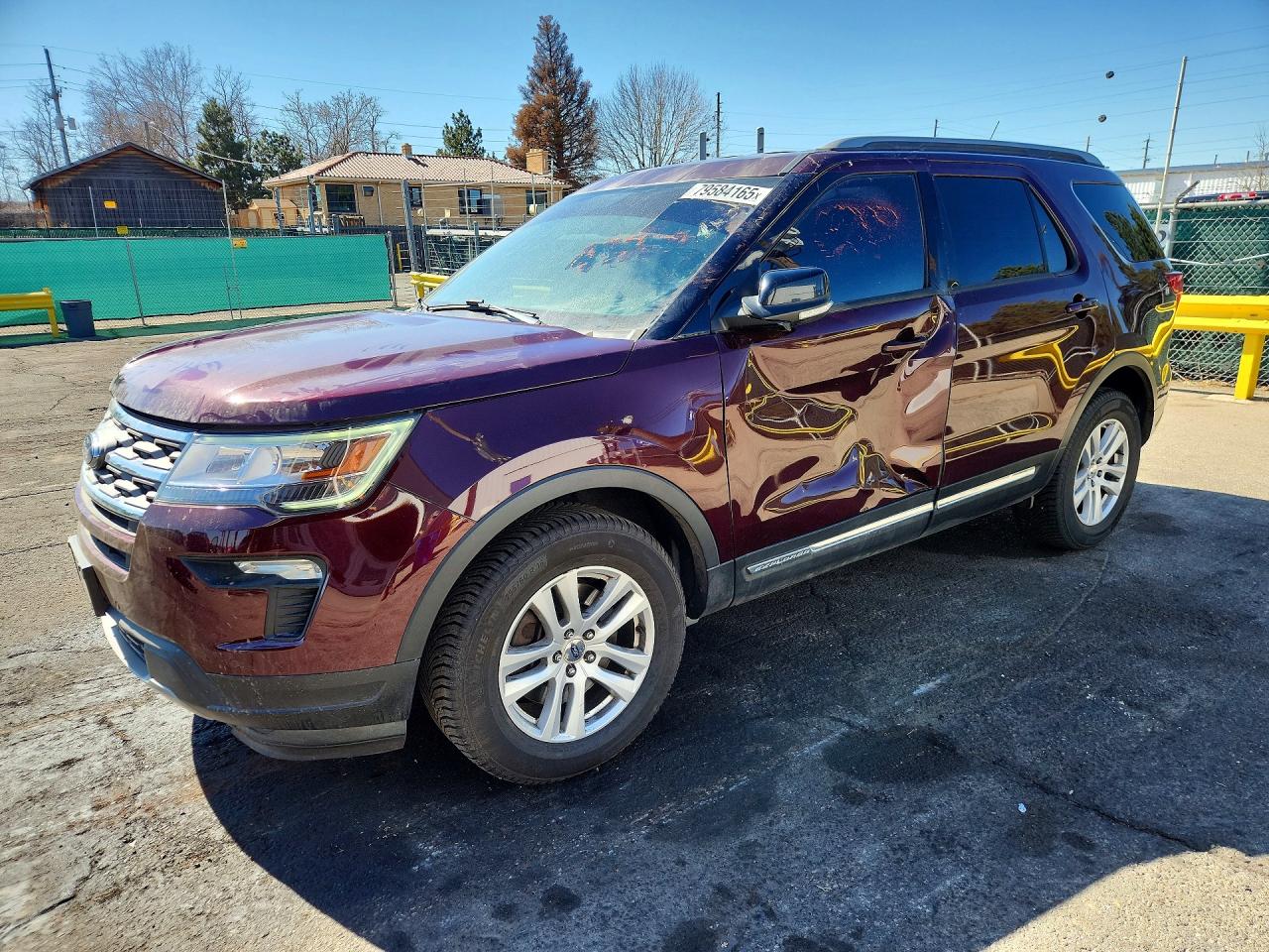 Salvage Ford Explorer Image