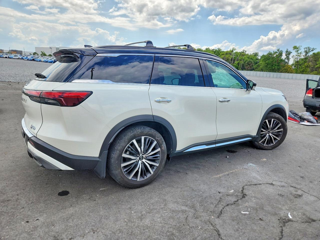INFINITI Qx Autograph