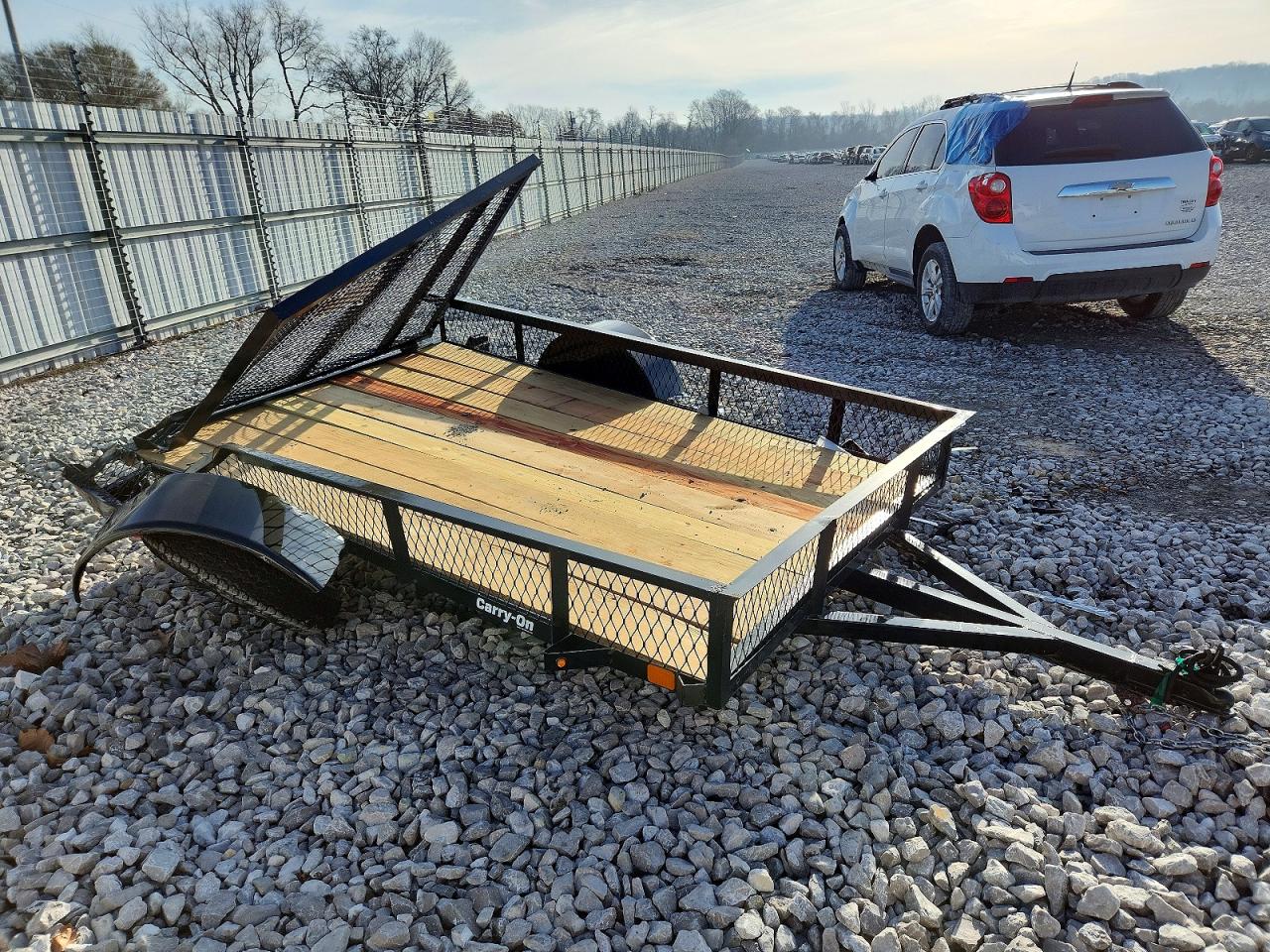 Salvage Carry-on Trailer Trailer Image