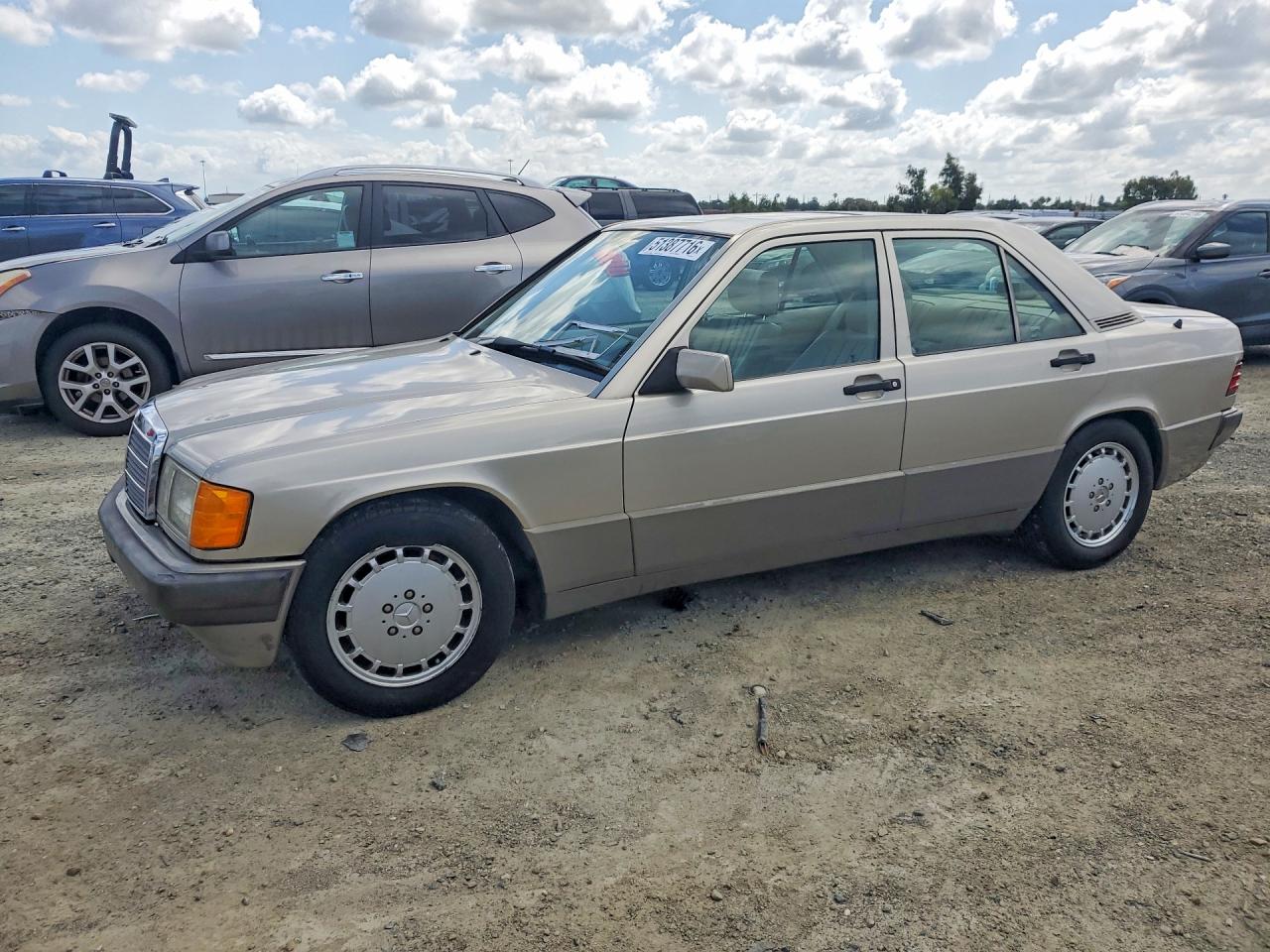 Salvage Mercedes-Benz 190-Class Image