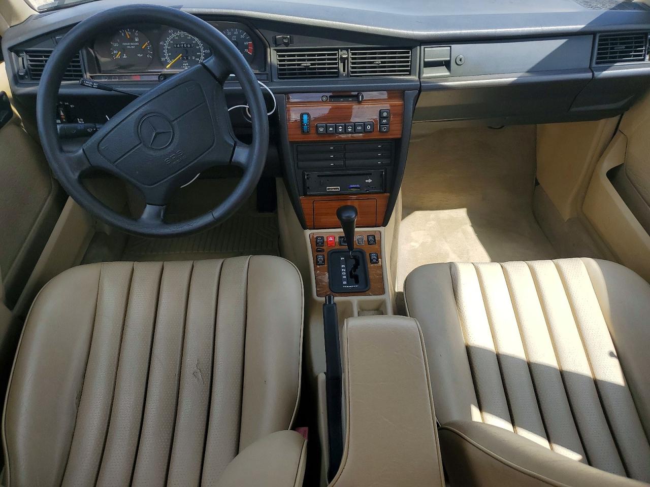 Mercedes-Benz 190-Class E 2.3