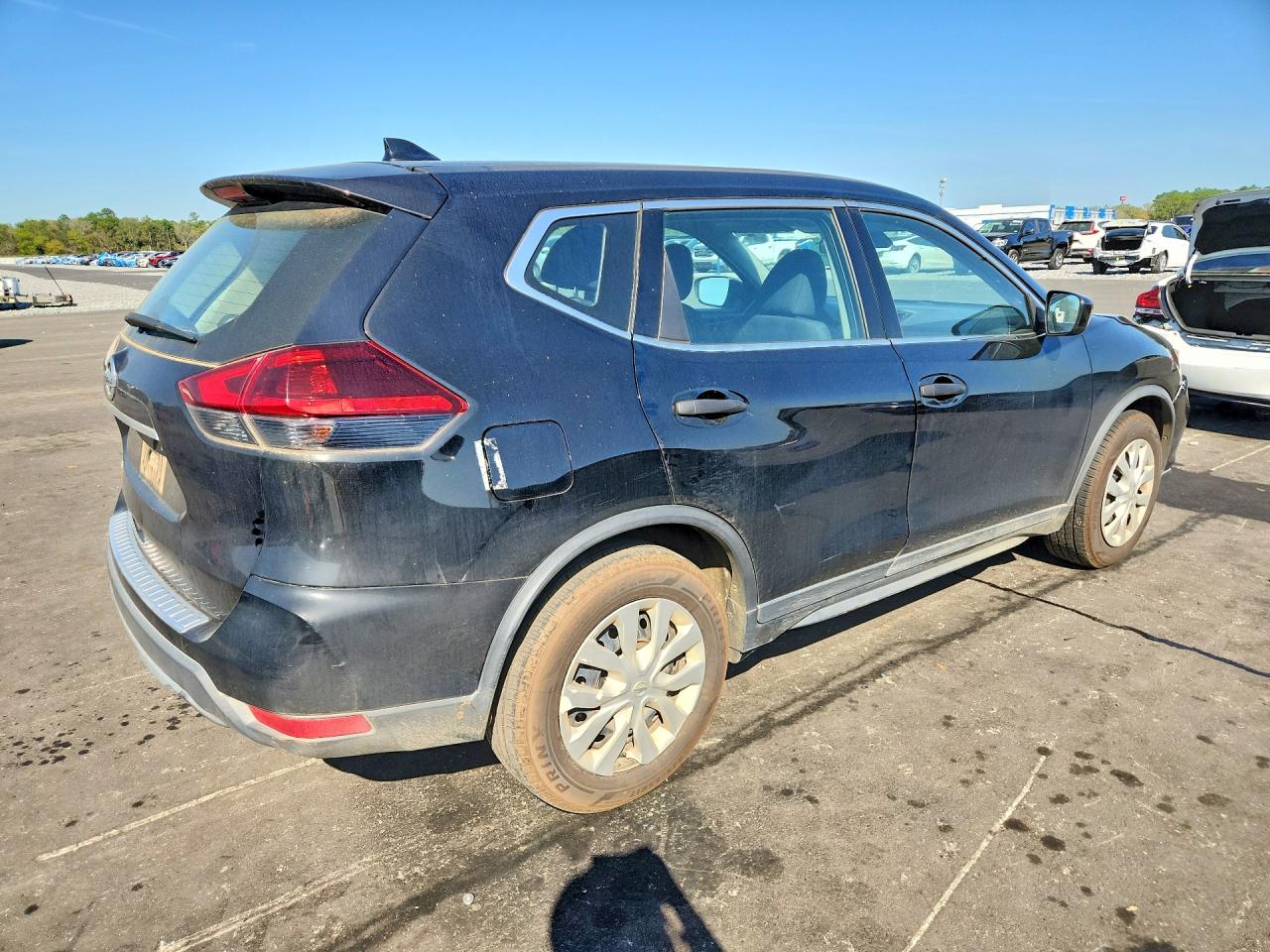 Nissan Rogue S
