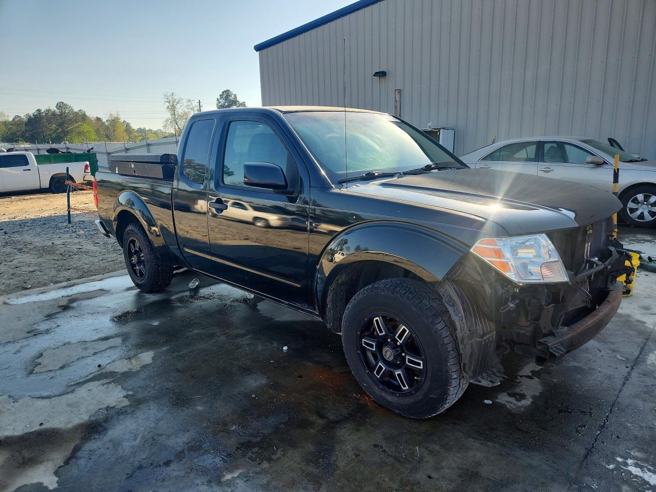 Nissan Frontier Xe