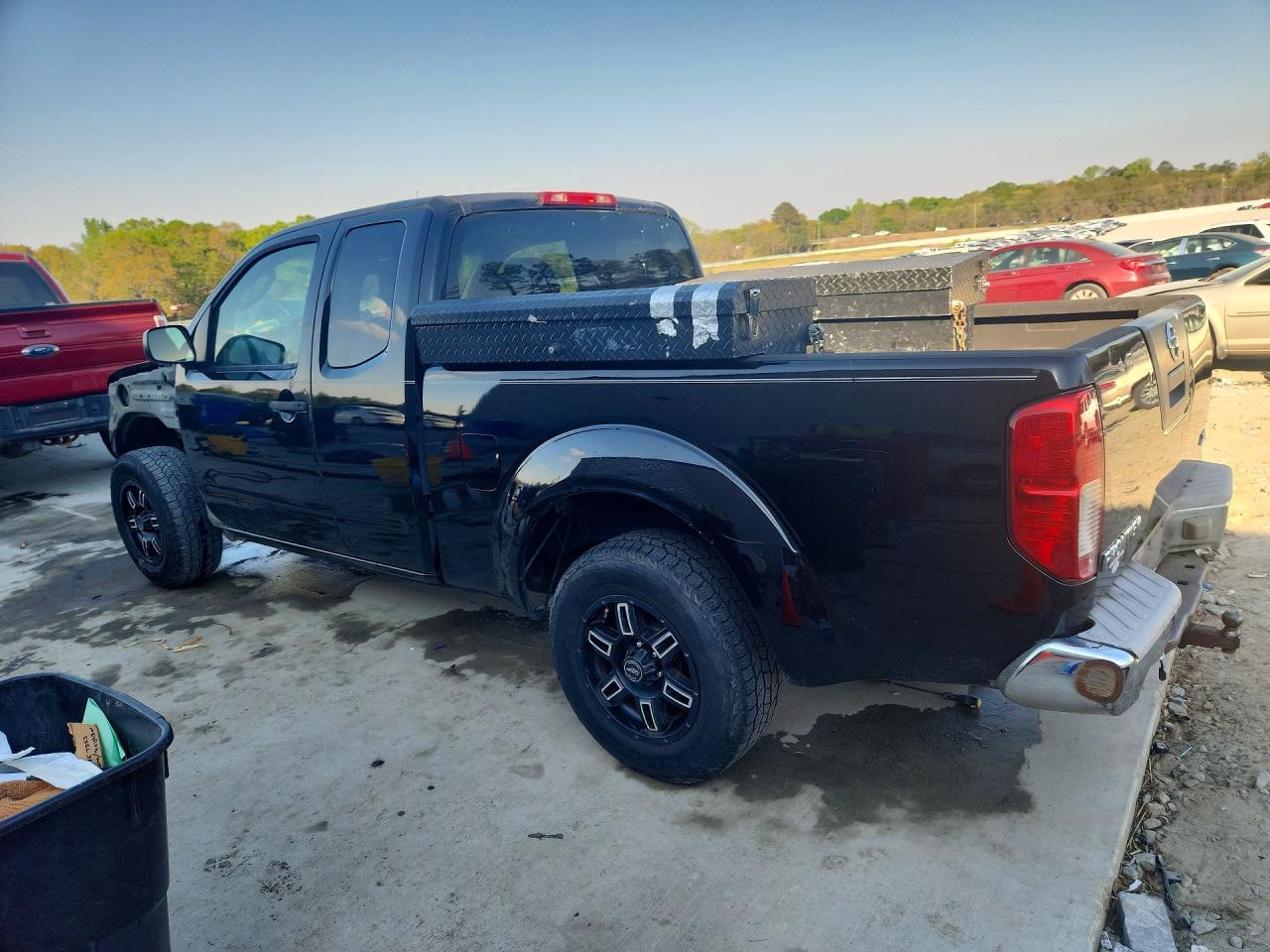 Nissan Frontier Xe