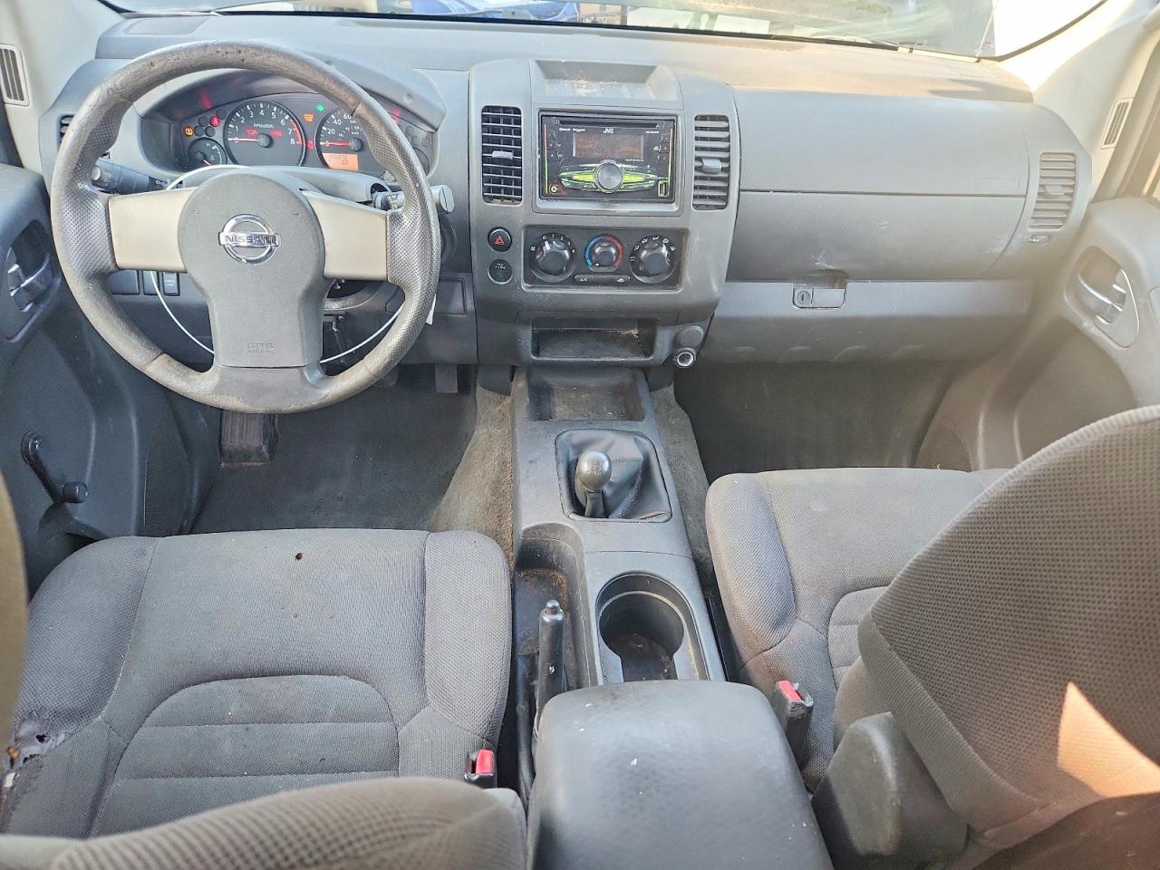Nissan Frontier Xe