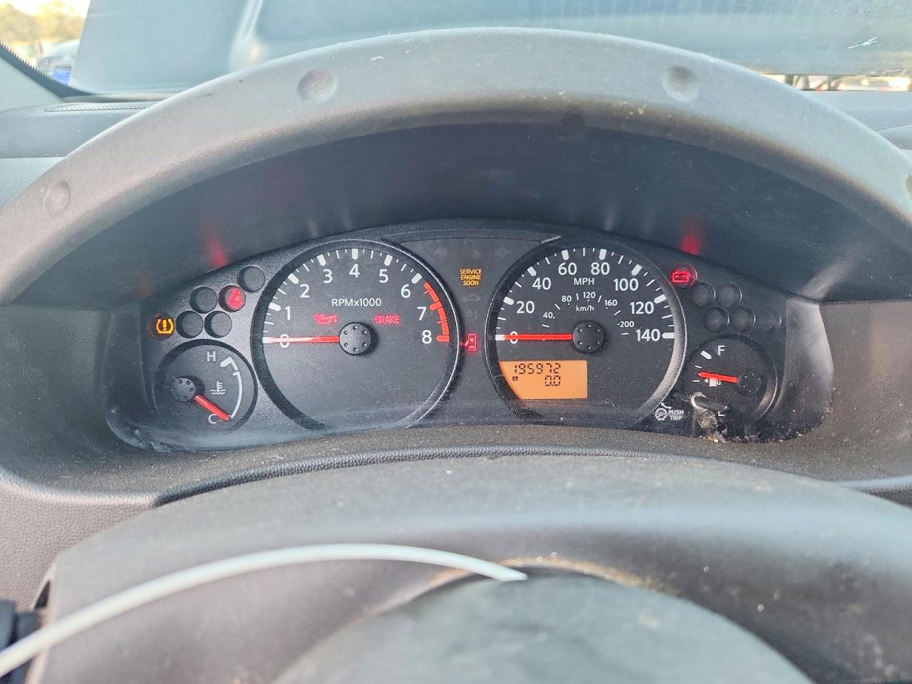 Nissan Frontier Xe