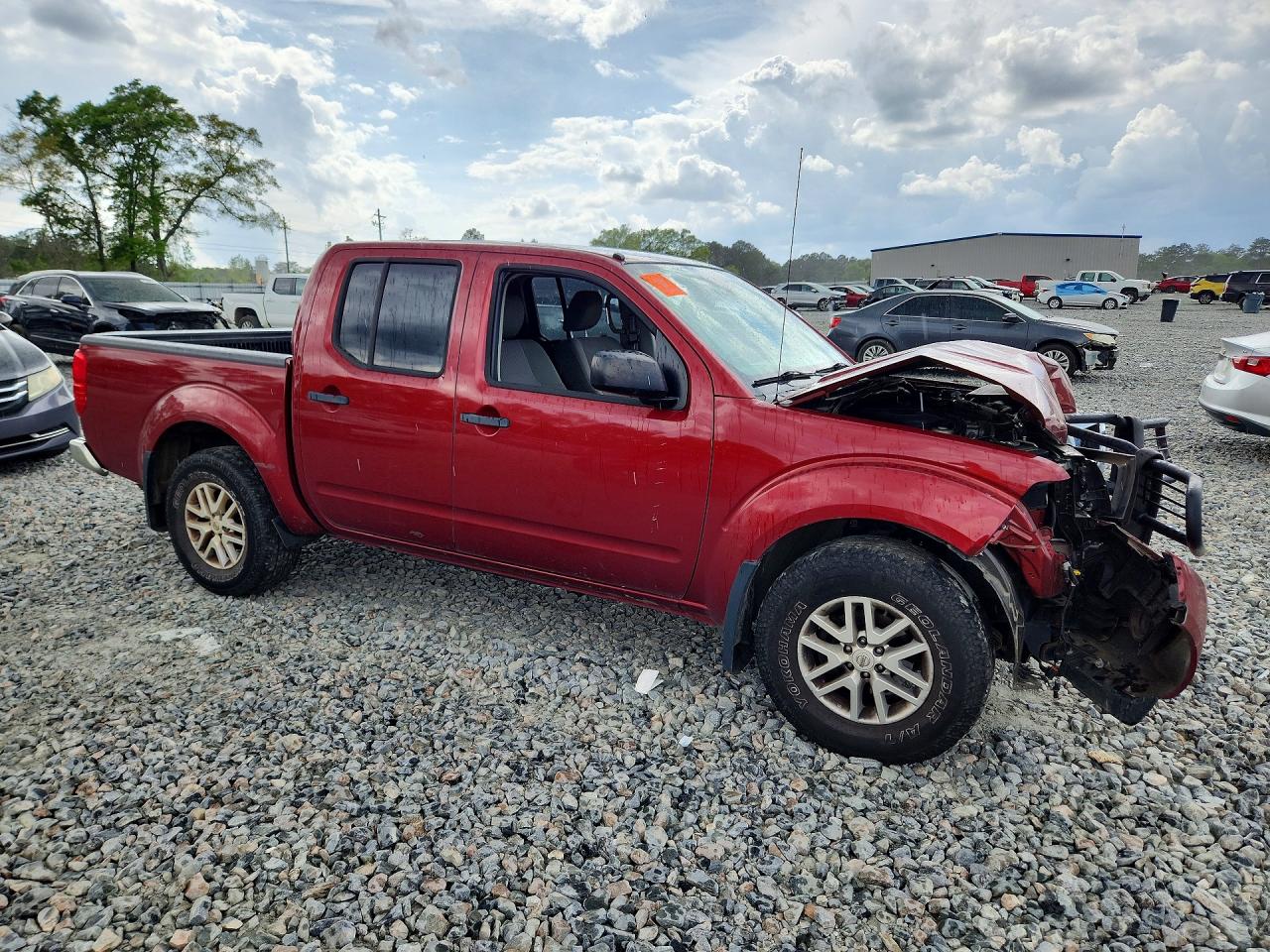 Nissan Frontier Sv
