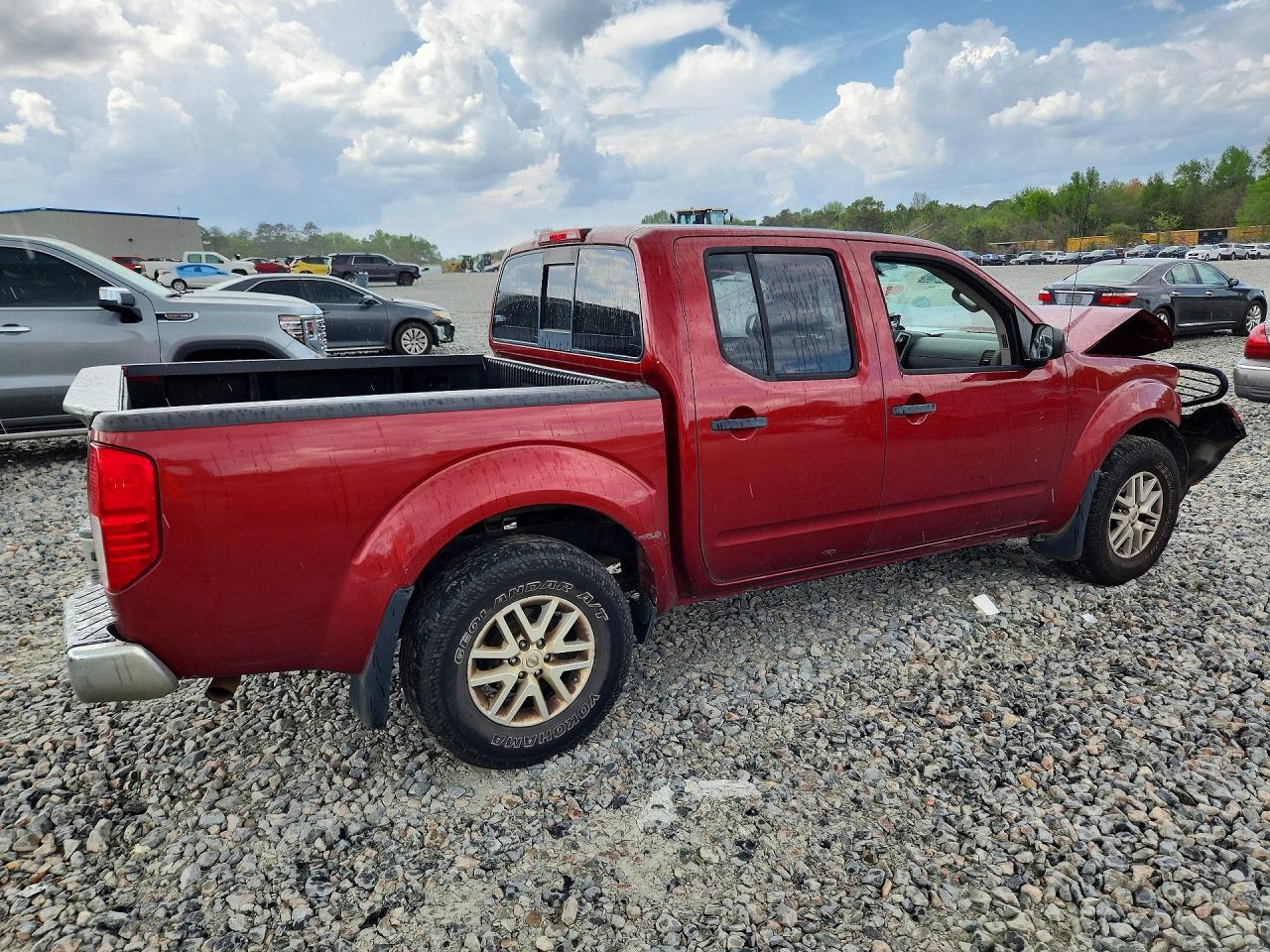Nissan Frontier Sv