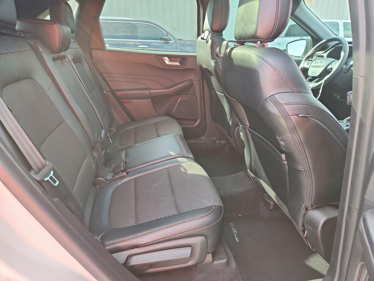 Ford Escape St Line